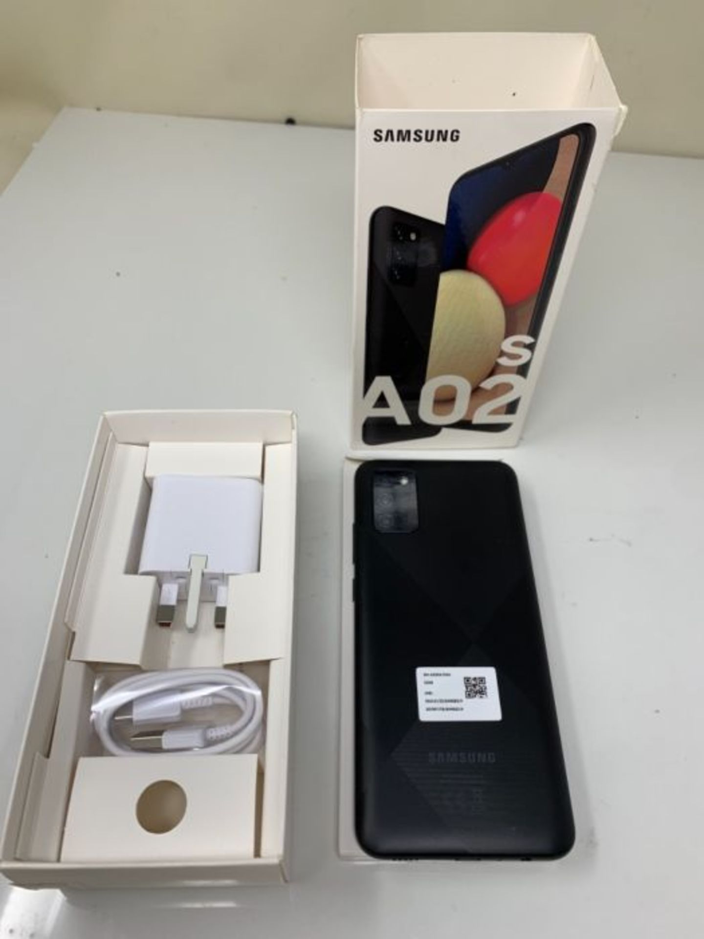 RRP £113.00 Samsung Galaxy A02s 4G Smartphone 6.5 Inch Infinity-V HD + Screen 3 Rear Cameras 3 GB - Image 2 of 3