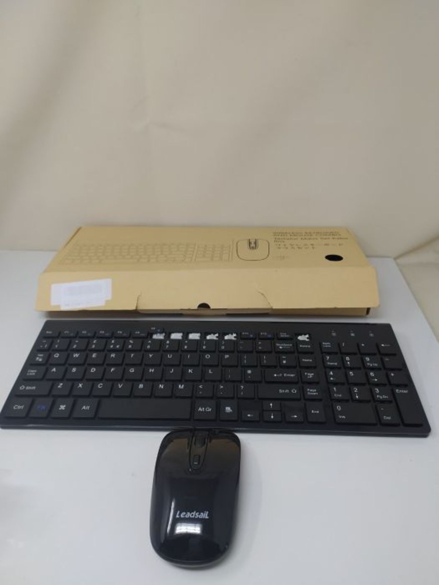 Slim Wireless Keyboard and Mouse Set, 2.4G Cordless QWERTY UK Layout USB Keyboard and - Image 2 of 2