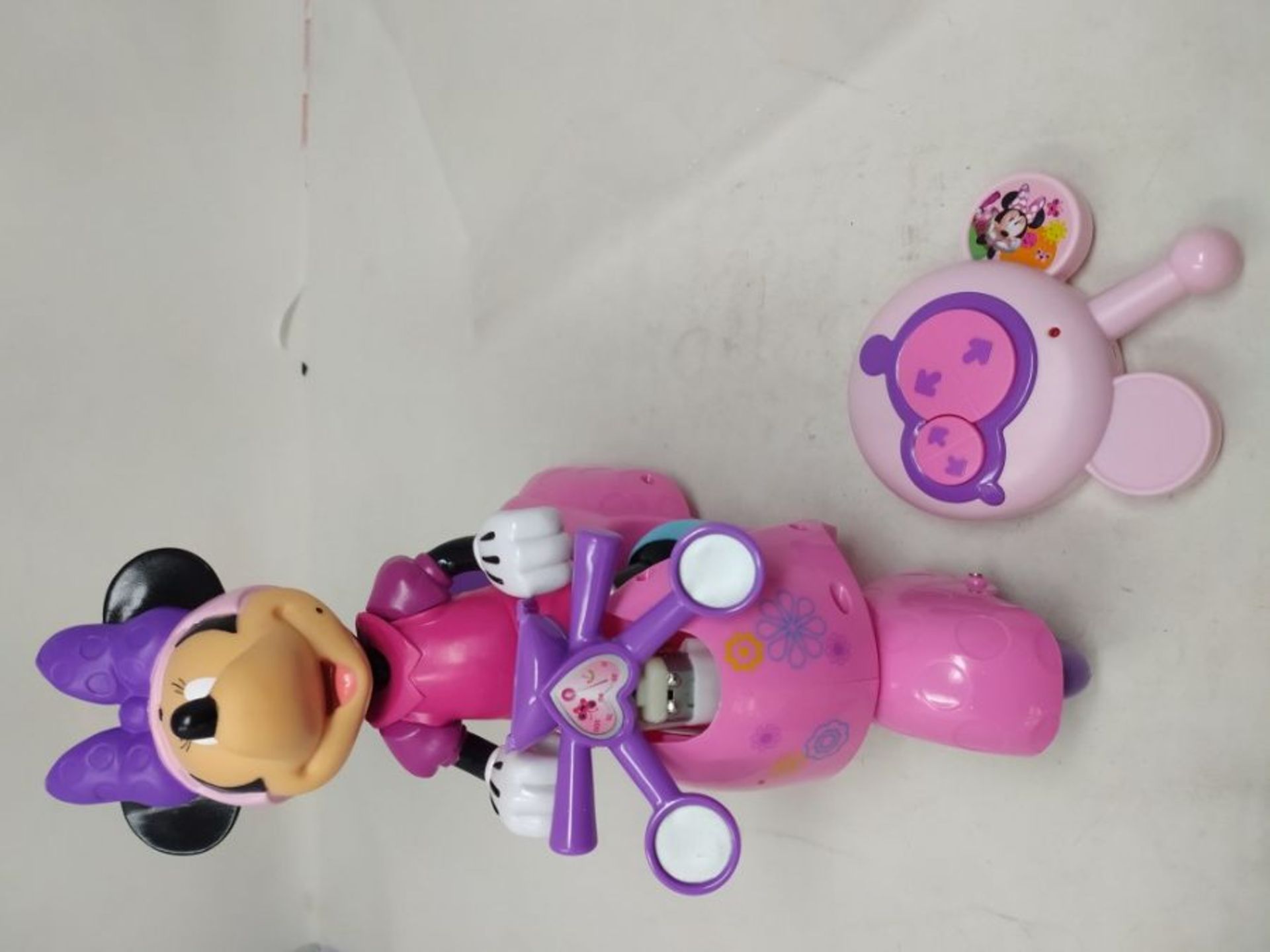 Minnie RC Scooter - Image 2 of 2