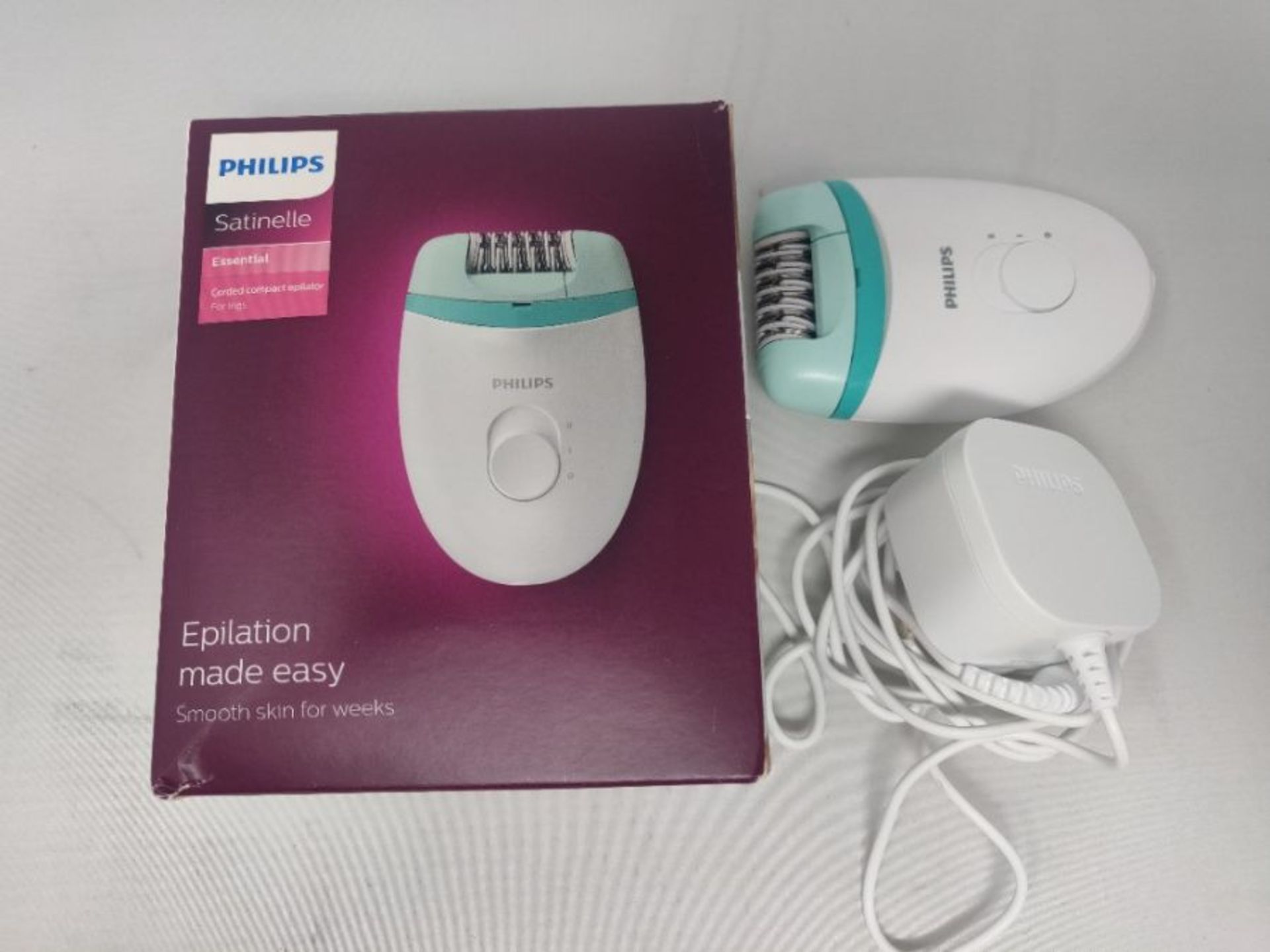 Philips Satinelle Essential Corded Compact Epilator - BRE224/00 - Image 2 of 2