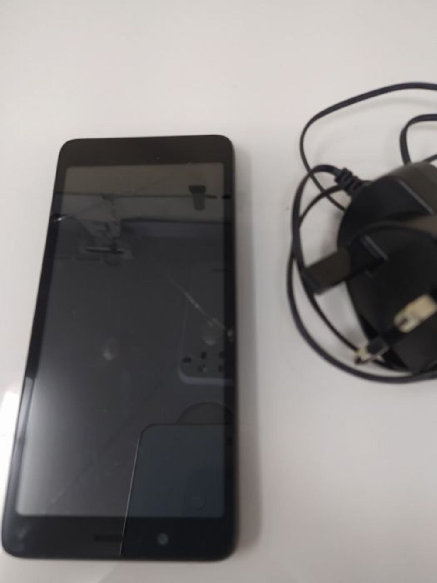 Alcatel 1C 2019 Sim Free Unlocked UK Smartphone 18:9 Display 8GB Dual Sim- Black - Image 2 of 3