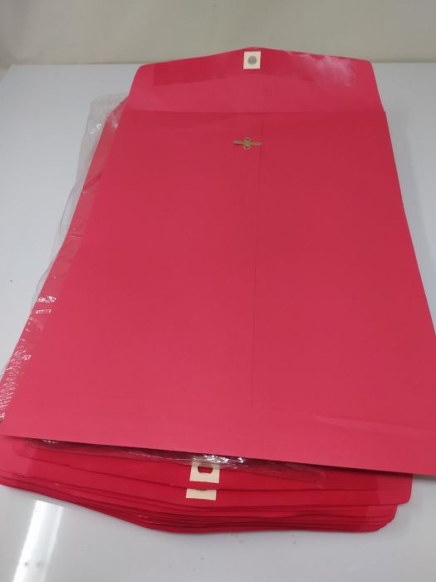 JAM Paper Open End Catalog Envelopes with Clasp Closure - 254 x 330.2 mm - Red Recycle - Image 2 of 2