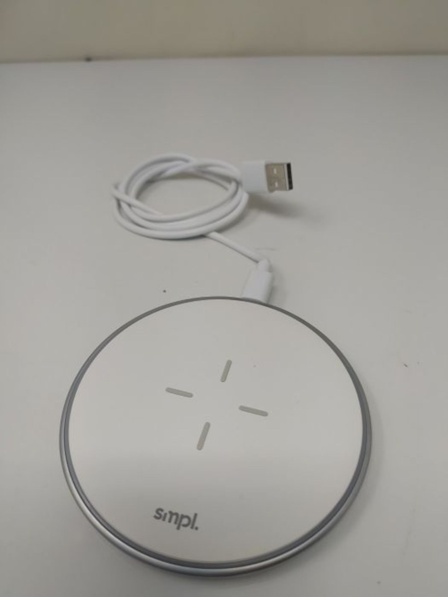 Smpl Fast Wireless Charger - 10W Wireless Charging Pad, Compatible with iPhone 12/12 P - Image 2 of 2