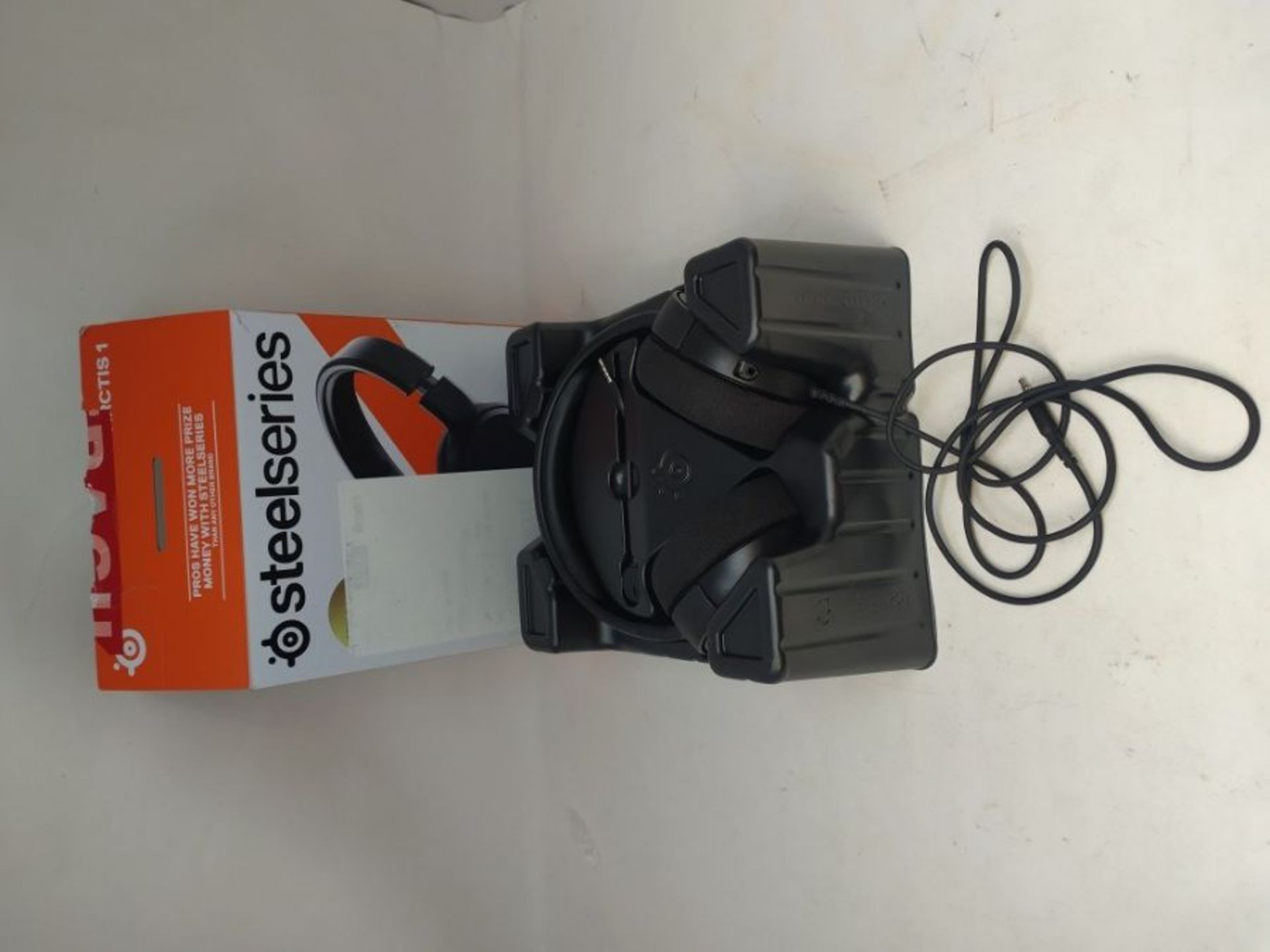 SteelSeries Arctis 1 Wired Gaming Headset(PS4), Black - Image 2 of 2
