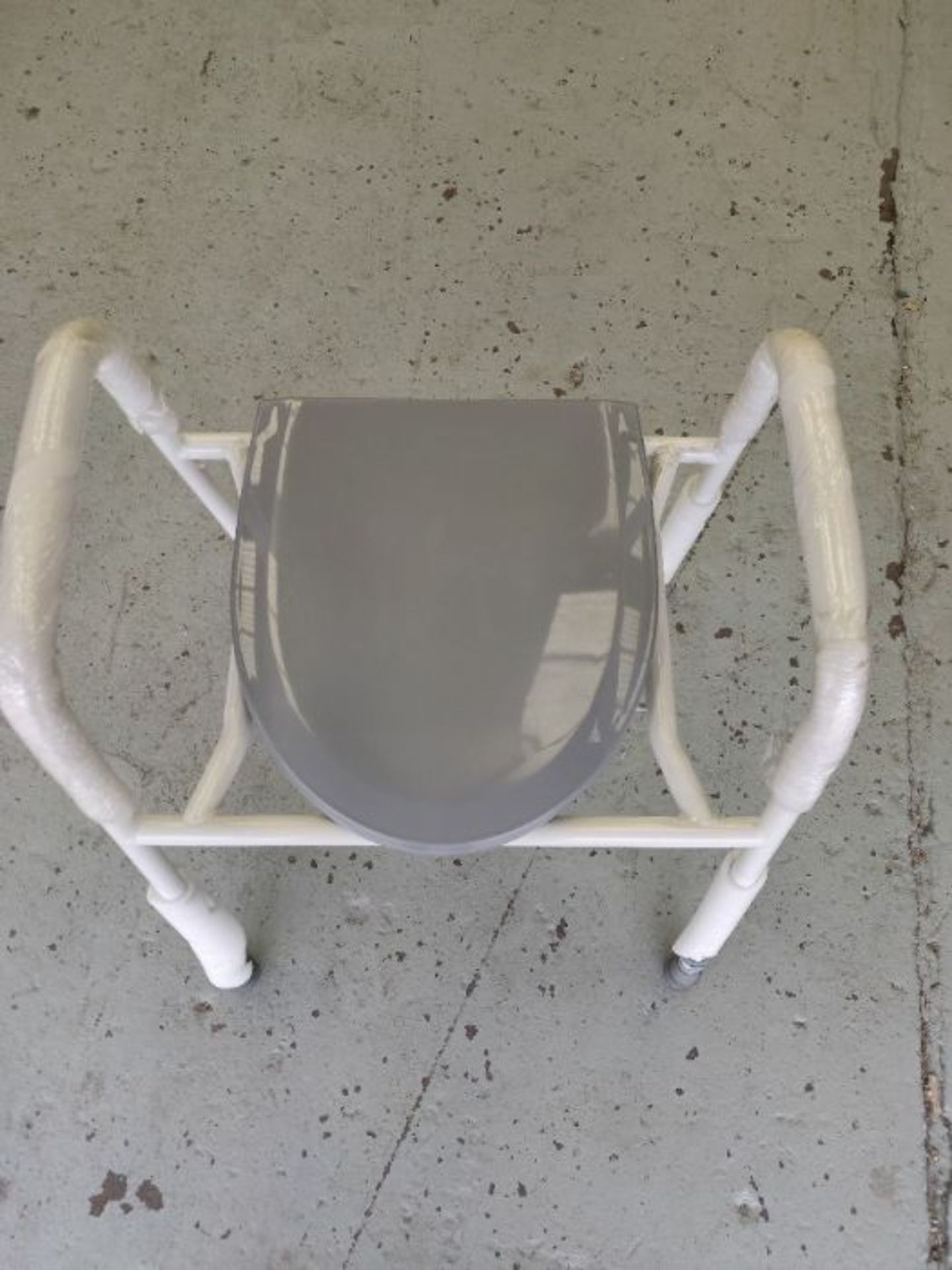 NRS Healthcare Height Adjustable Toilet Frame and Seat - Image 2 of 2