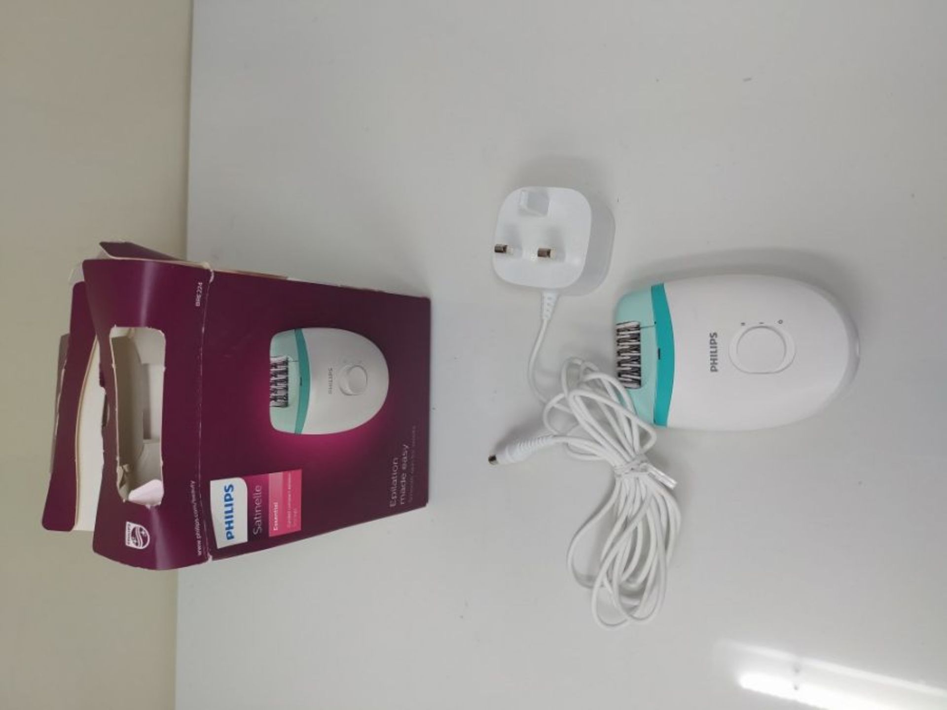 Philips Satinelle Essential Epilator, Corded, Compact Hair Removal, BRE224/00 - Image 2 of 2