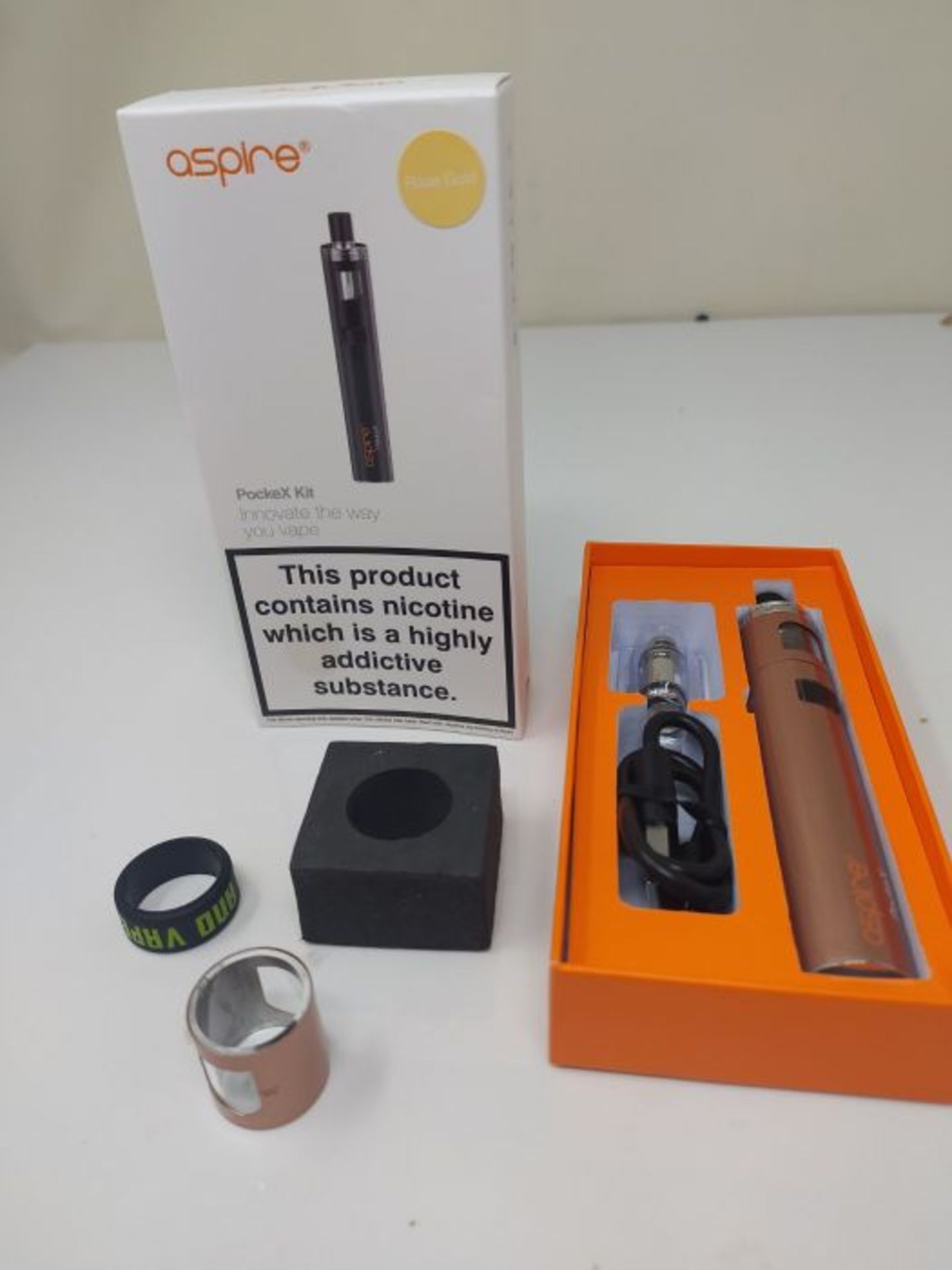 Aspire PockeX Starter Kit + Replacement Glass Metal Sleeve Cover + Exclusive Band (Gol - Image 2 of 2