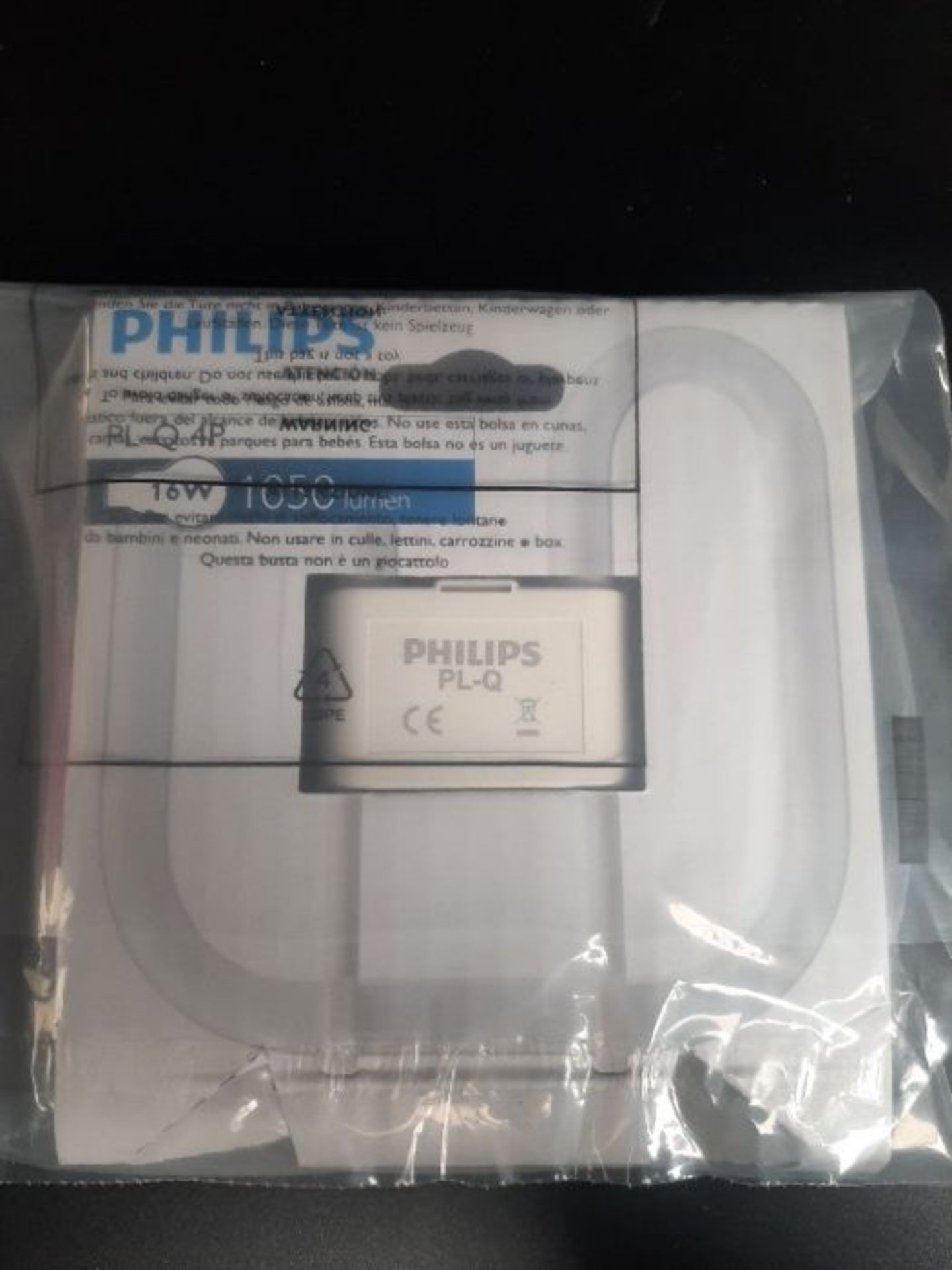 Philips PL-Q 16W GR10Q 4 Pin Compact Fluorescent Light Bulb - 16W/830/4P Warm White Li - Image 2 of 2