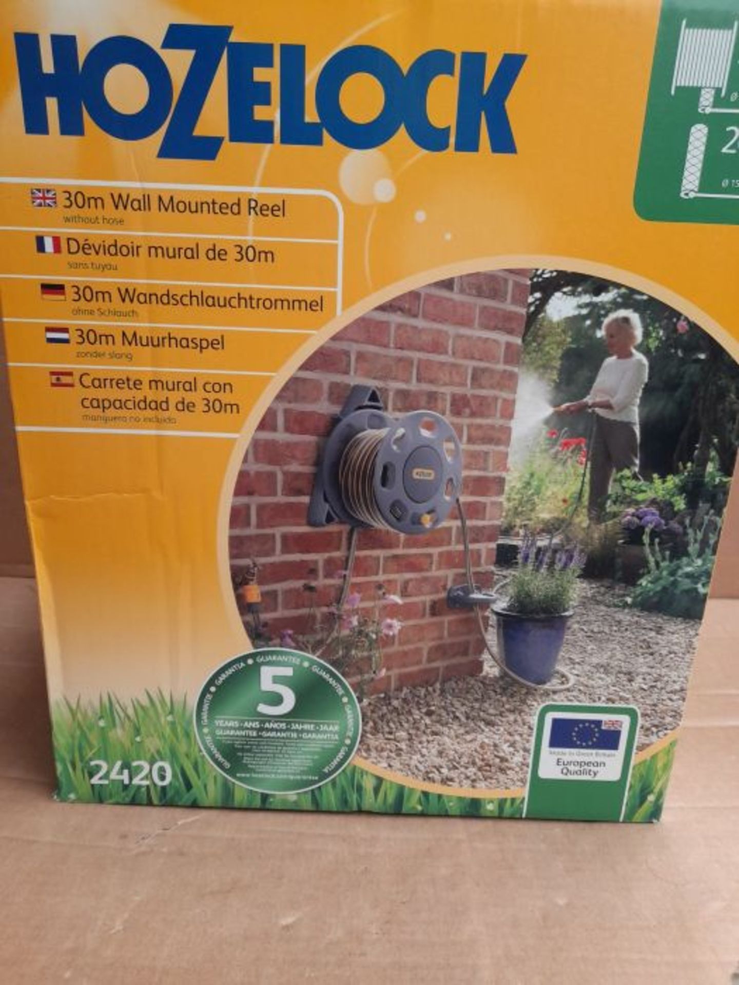 HOZELOCK 2420 30 Meters Compact Wall Mounted Hose Reel with HOZELOCK Hose Guide - Image 2 of 3
