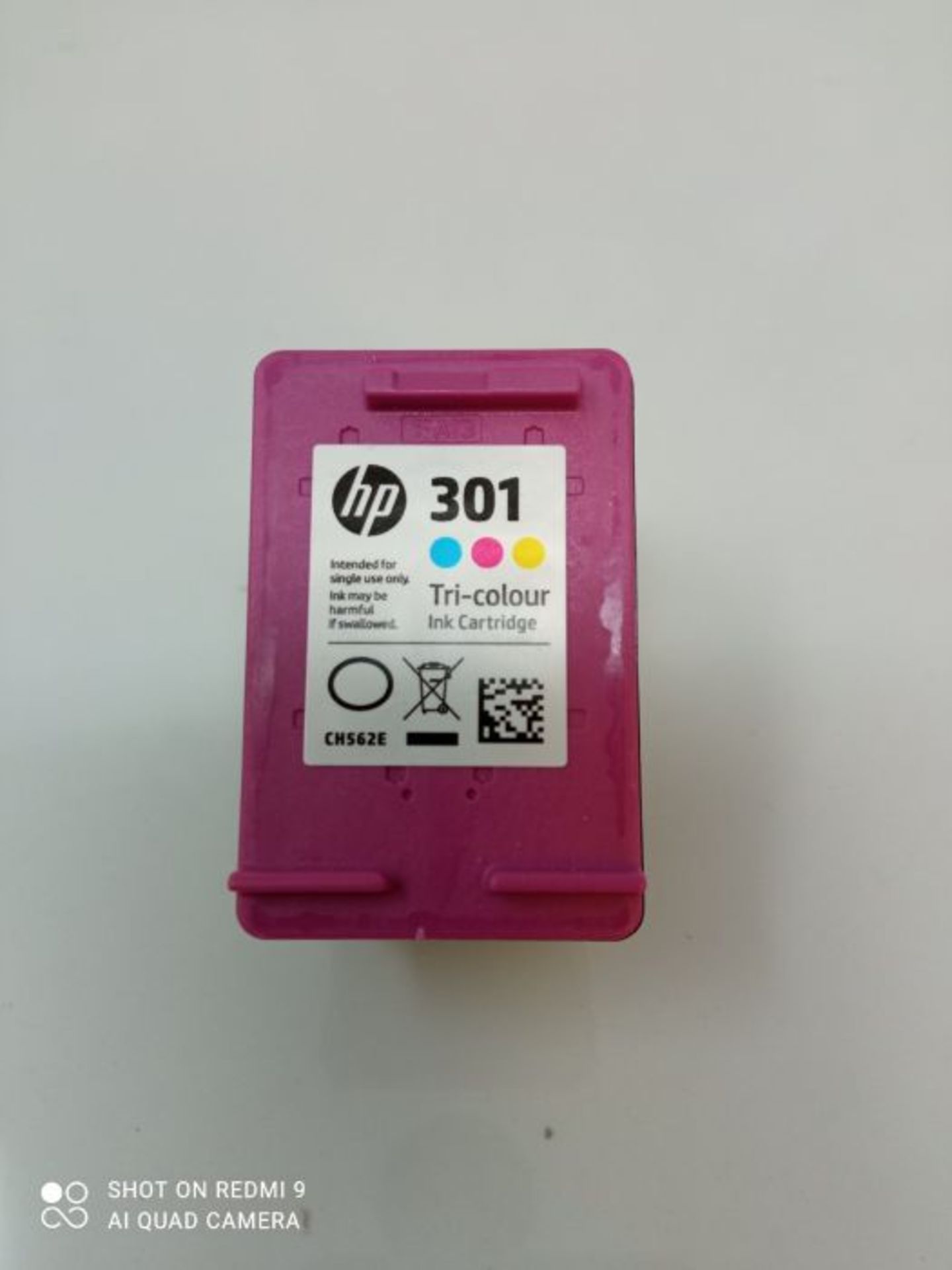 HP CH562EE 301 Original Ink Cartridge, Tri-color, Single Pack - Image 3 of 3