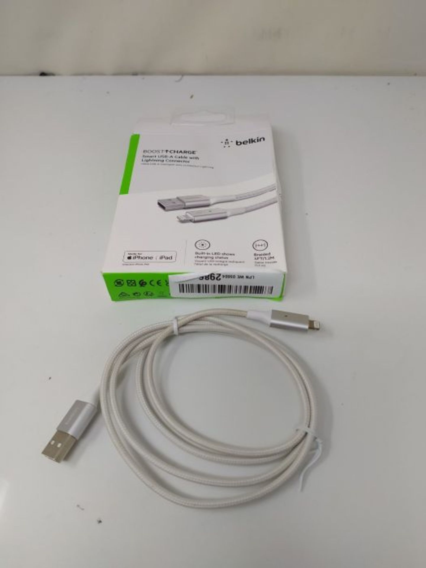 Belkin Smart LED Charging Cable USB to Lightning 4ft/1.2m (See Your Charging Status at - Image 2 of 2