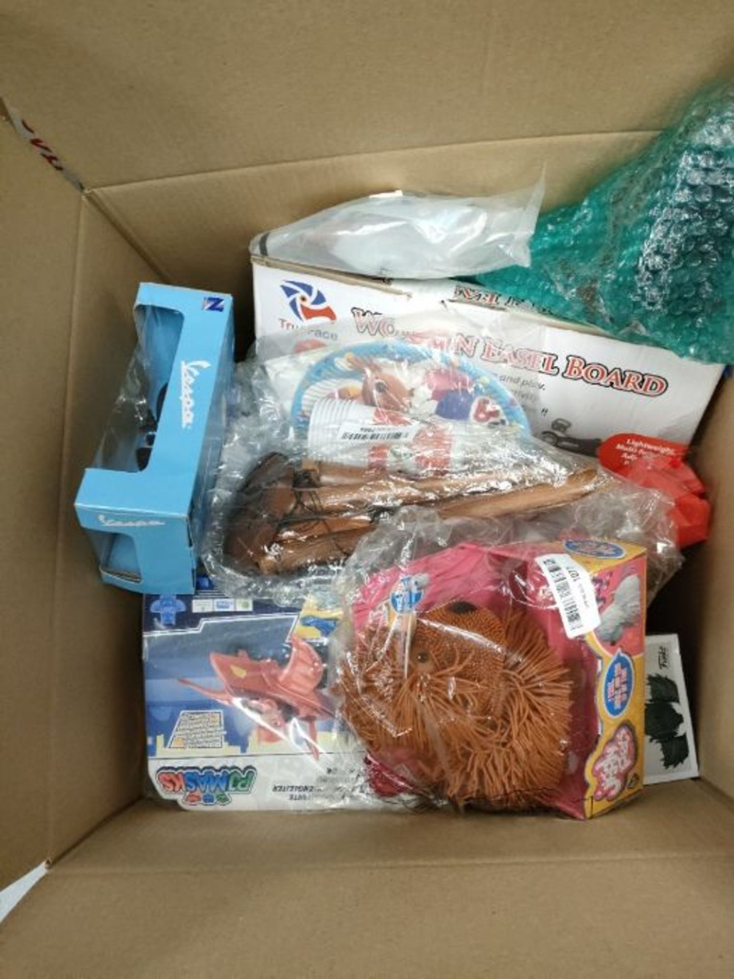 COMBINED RRP £173.00 LOT TO CONTAIN 22 ASSORTED Toy: Dolls, True, Lottie, Unique, Folat, Keycra