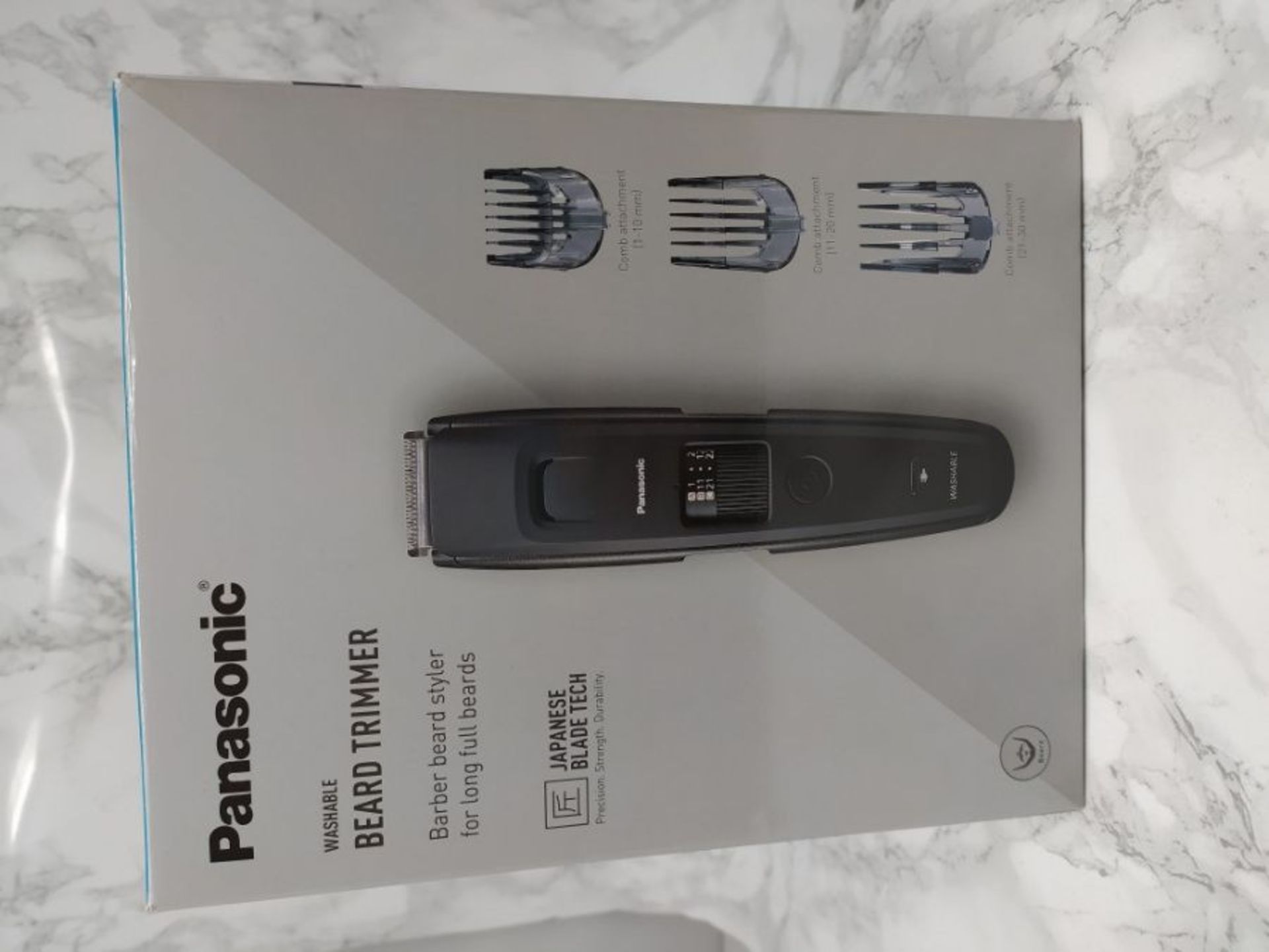 RRP £59.00 Panasonic ER-GB86 Wet & Dry Electric Beard Trimmer for Men with 58 Cutting Lengths - Image 2 of 3