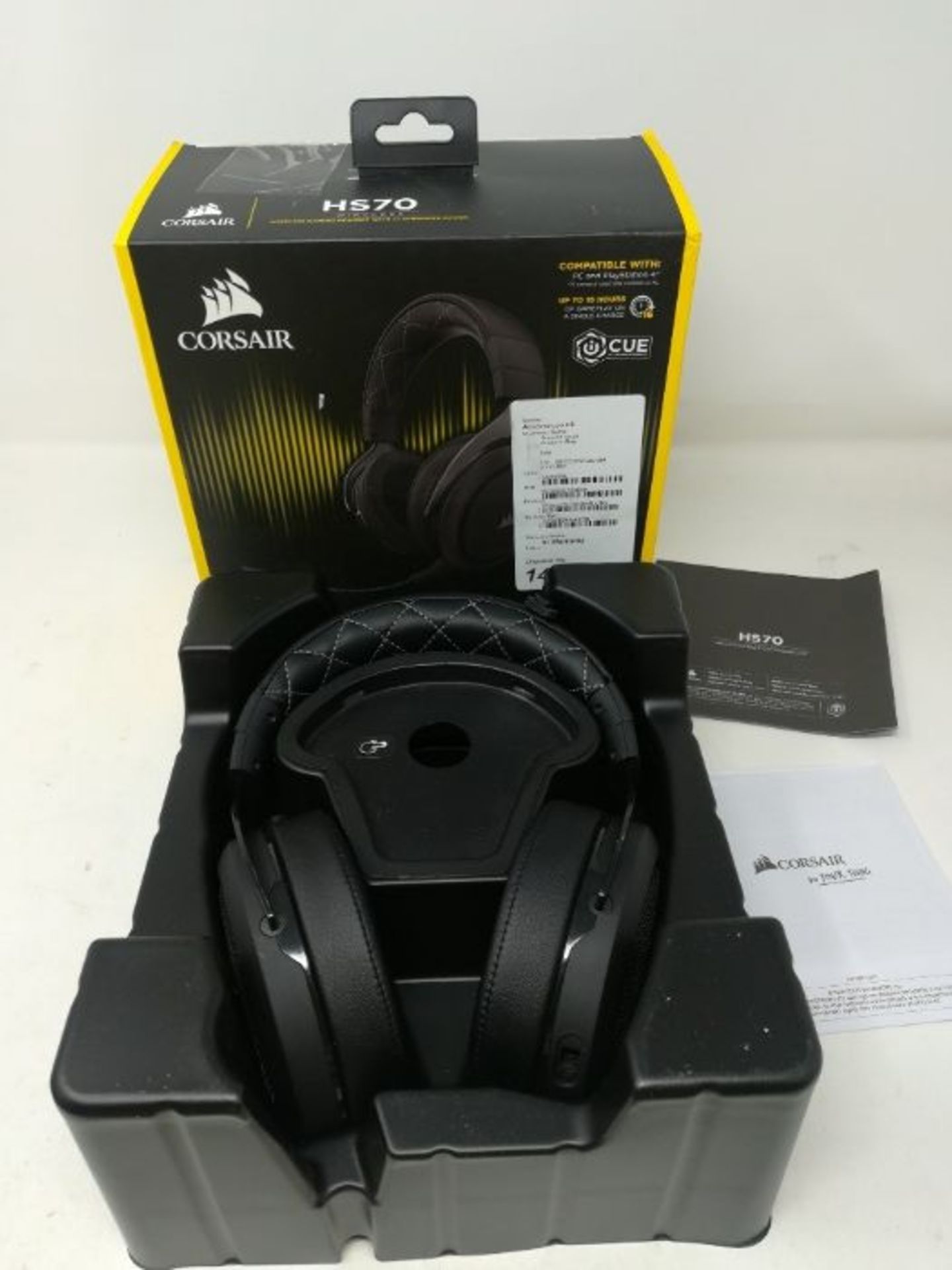 RRP £77.00 Corsair HS70 Wireless Gaming Headset with 7.1 Surround Sound - Carbon,CA-9011175-EU - Image 2 of 2