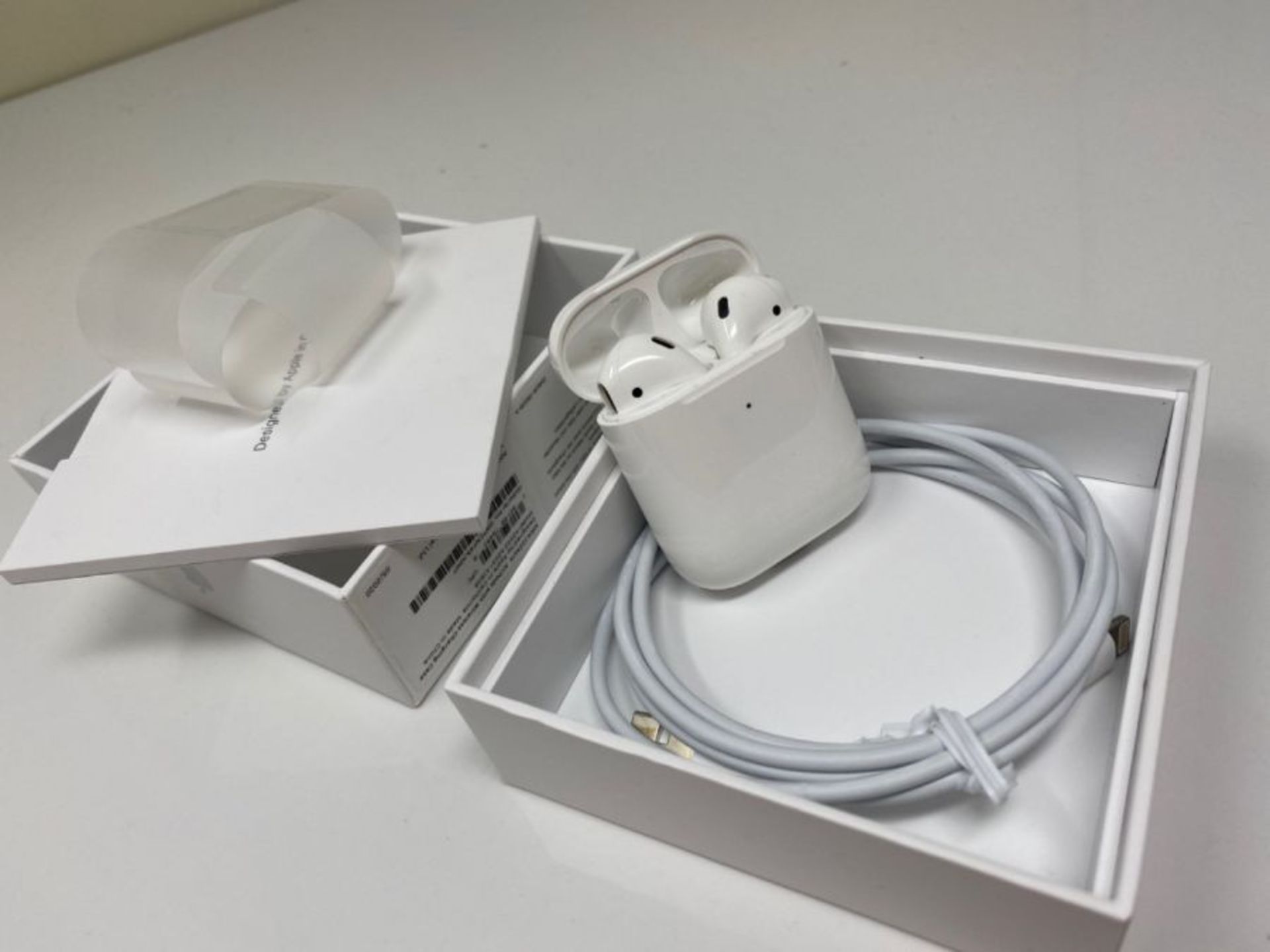 RRP £199.00 Apple AirPods with Wireless Charging Case - Image 3 of 3