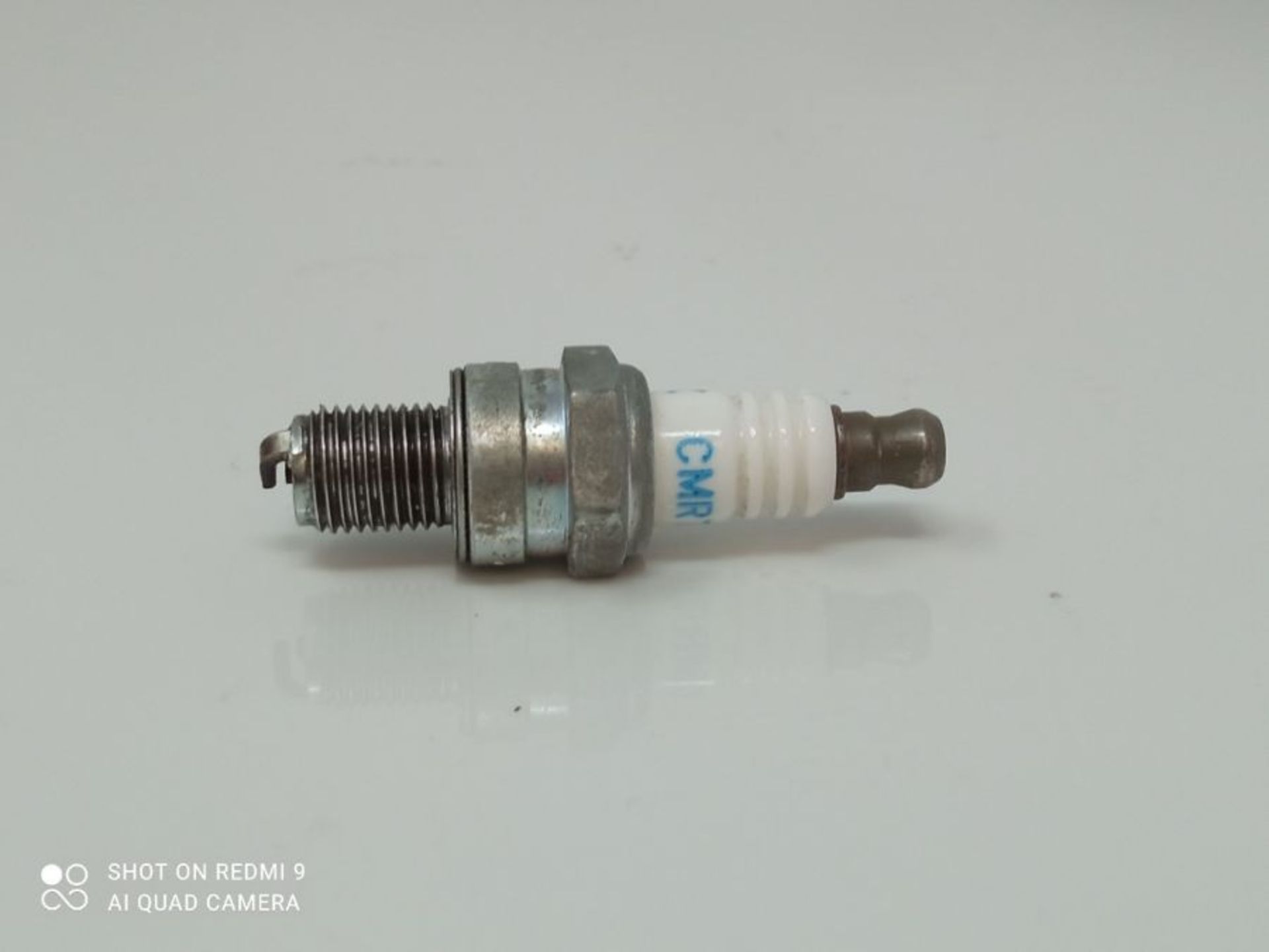 Genuine NGK B6ES Spark Plug - Image 2 of 3