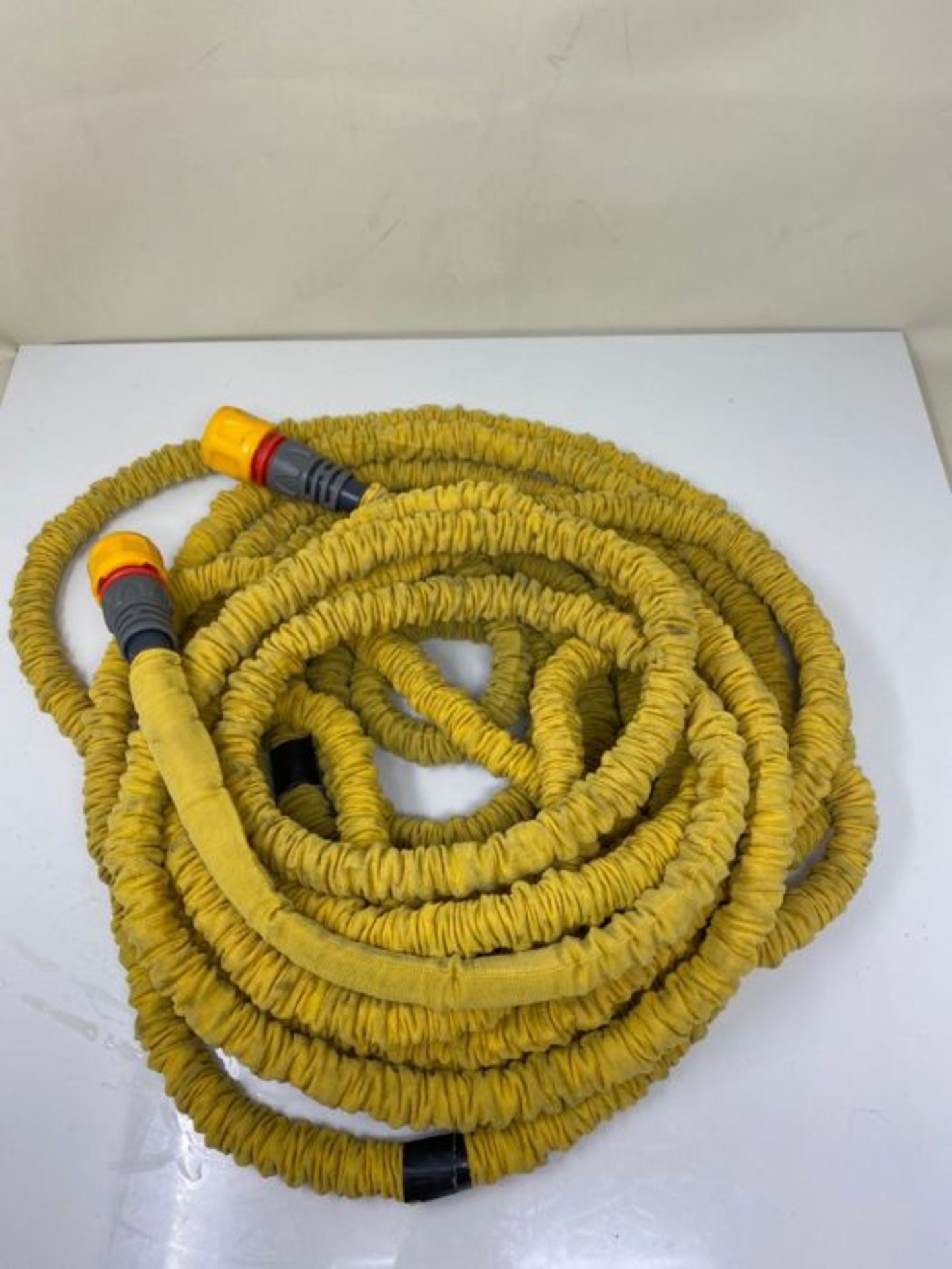 Hozelock 8230 8000 30m Superhoze Hosepipe, Yellow & Grey - Image 3 of 3