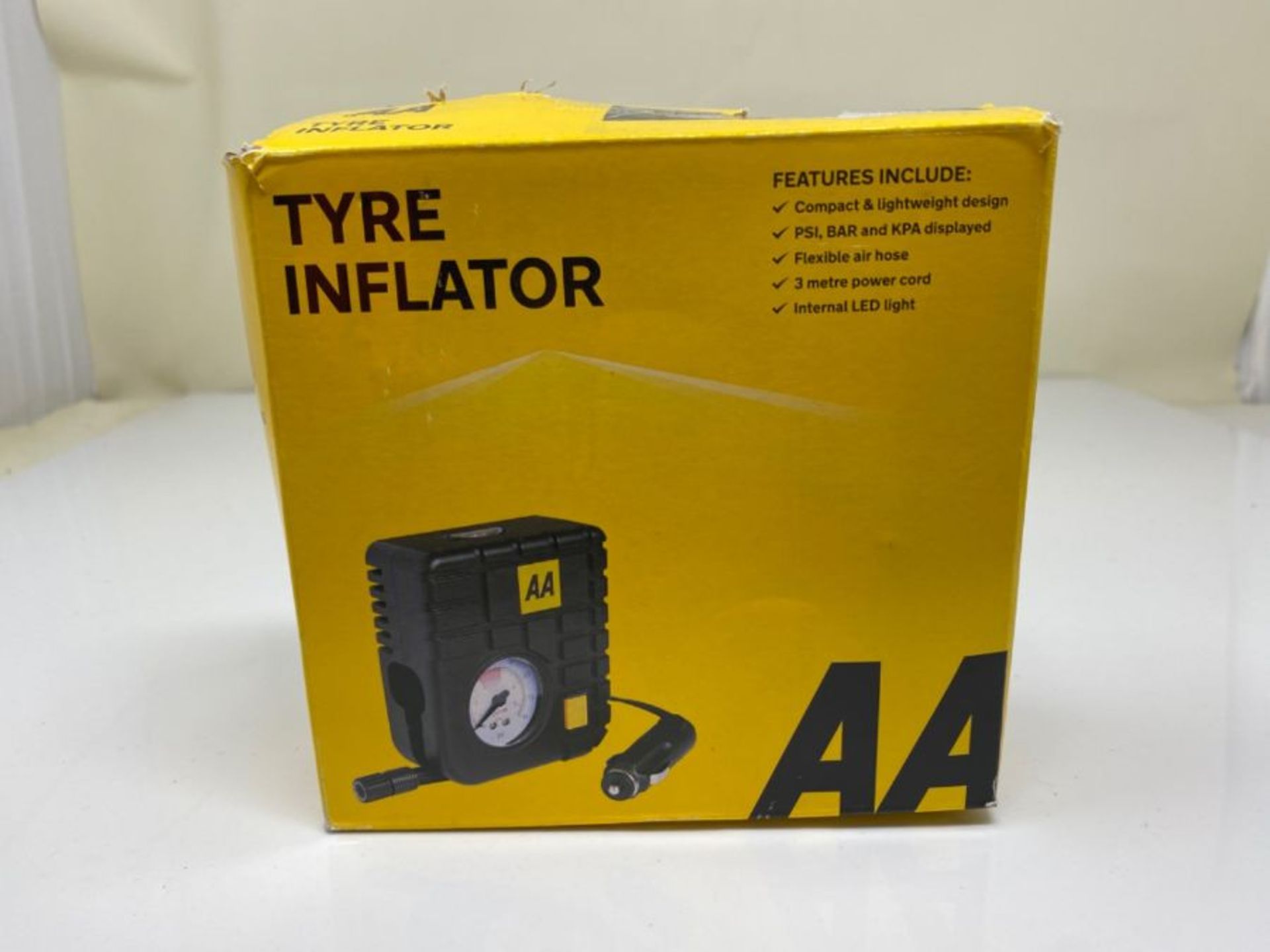 AA Car Essentials 12V Compact Tyre Inflator AA5007  For Cars Vans Motorbikes Vehicl - Image 2 of 3