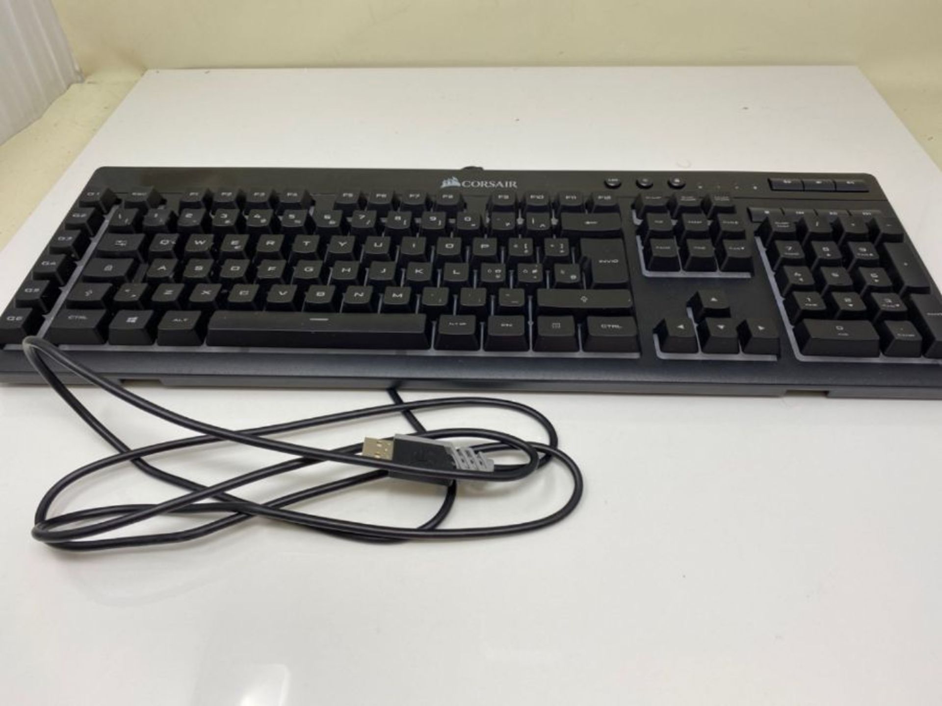 RRP £64.00 Corsair CH-9206015-IT Gaming K55 Membrane Gaming Keyboard with RGB Backlighting in sp - Image 3 of 3