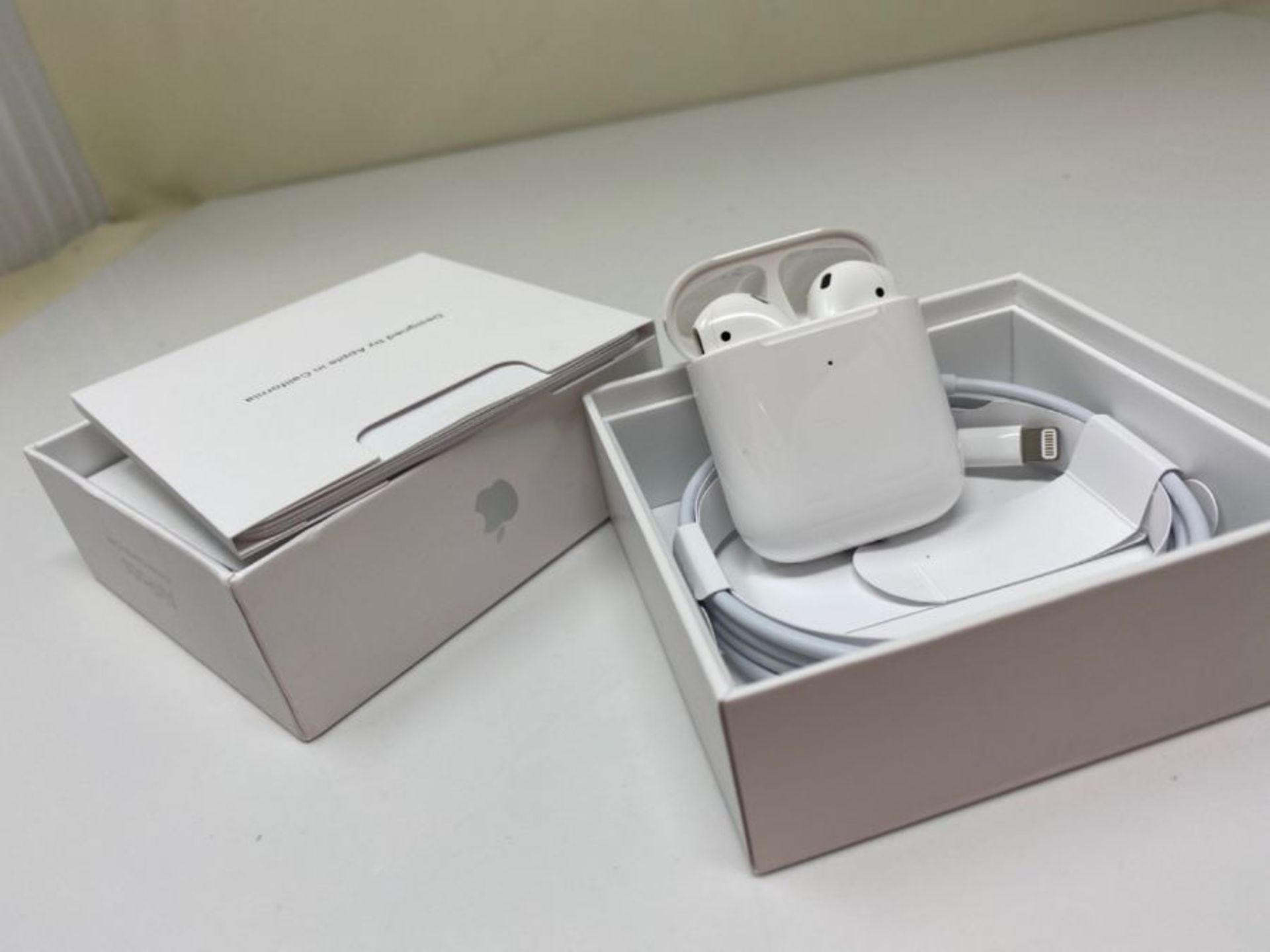 RRP £199.00 Apple AirPods with Wireless Charging Case - Image 3 of 3