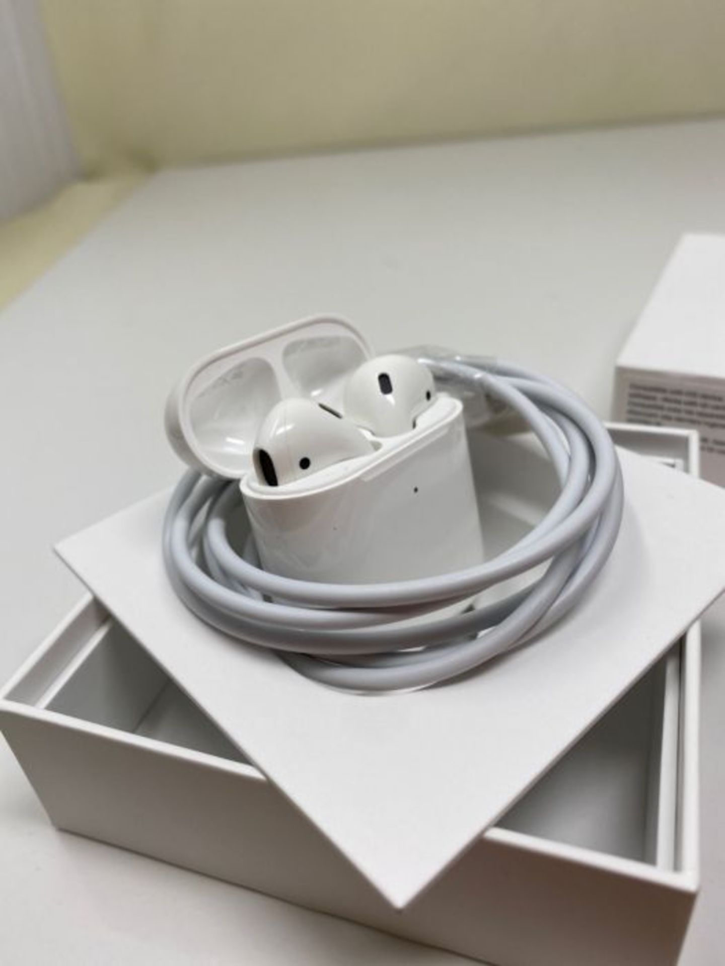 RRP £199.00 Apple AirPods with Wireless Charging Case - Image 3 of 3