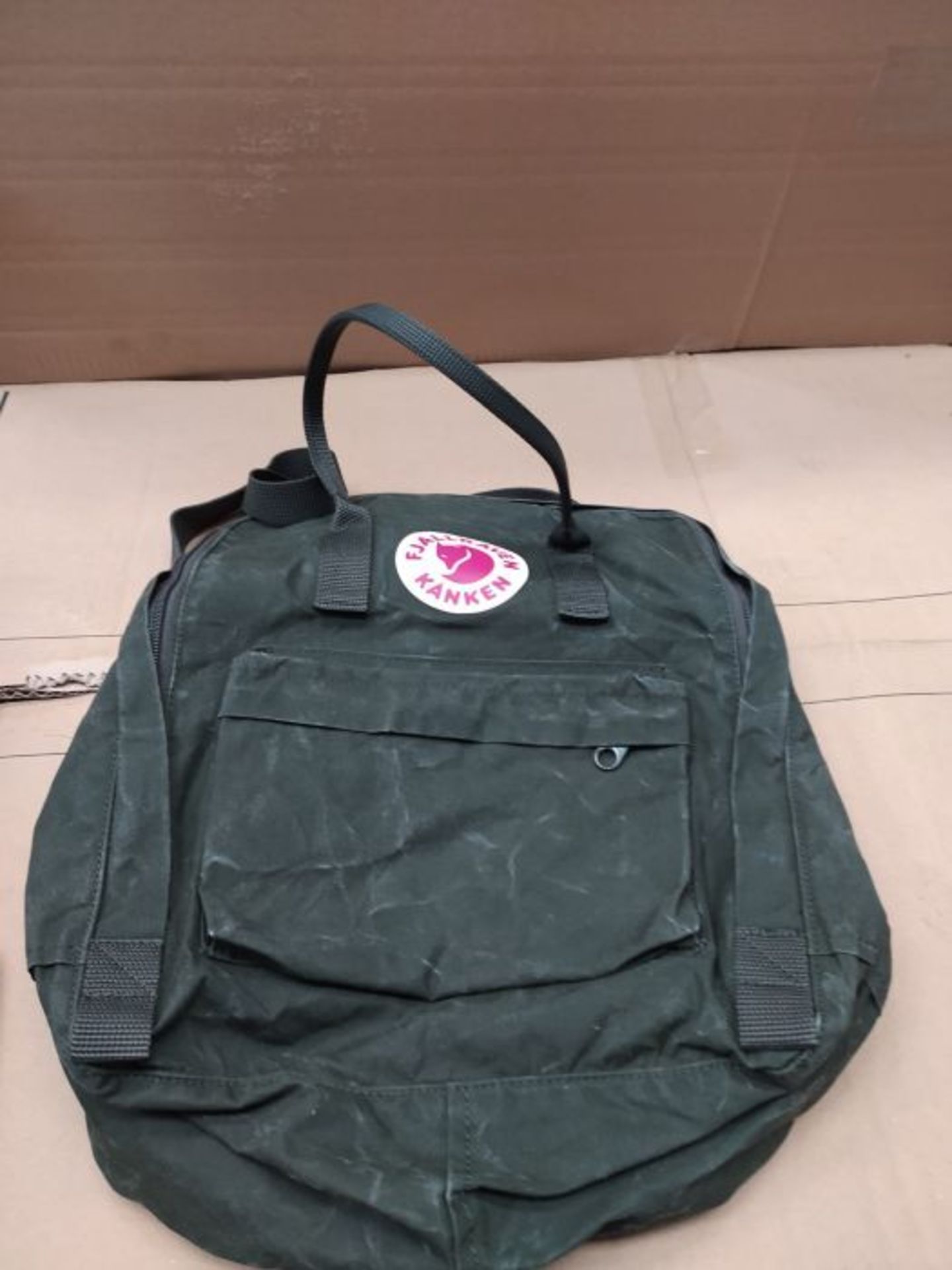 RRP £89.00 FJÄLLRÄVEN Unisex's Kånken Backpack, Deep Forest, 16 L - Image 2 of 2