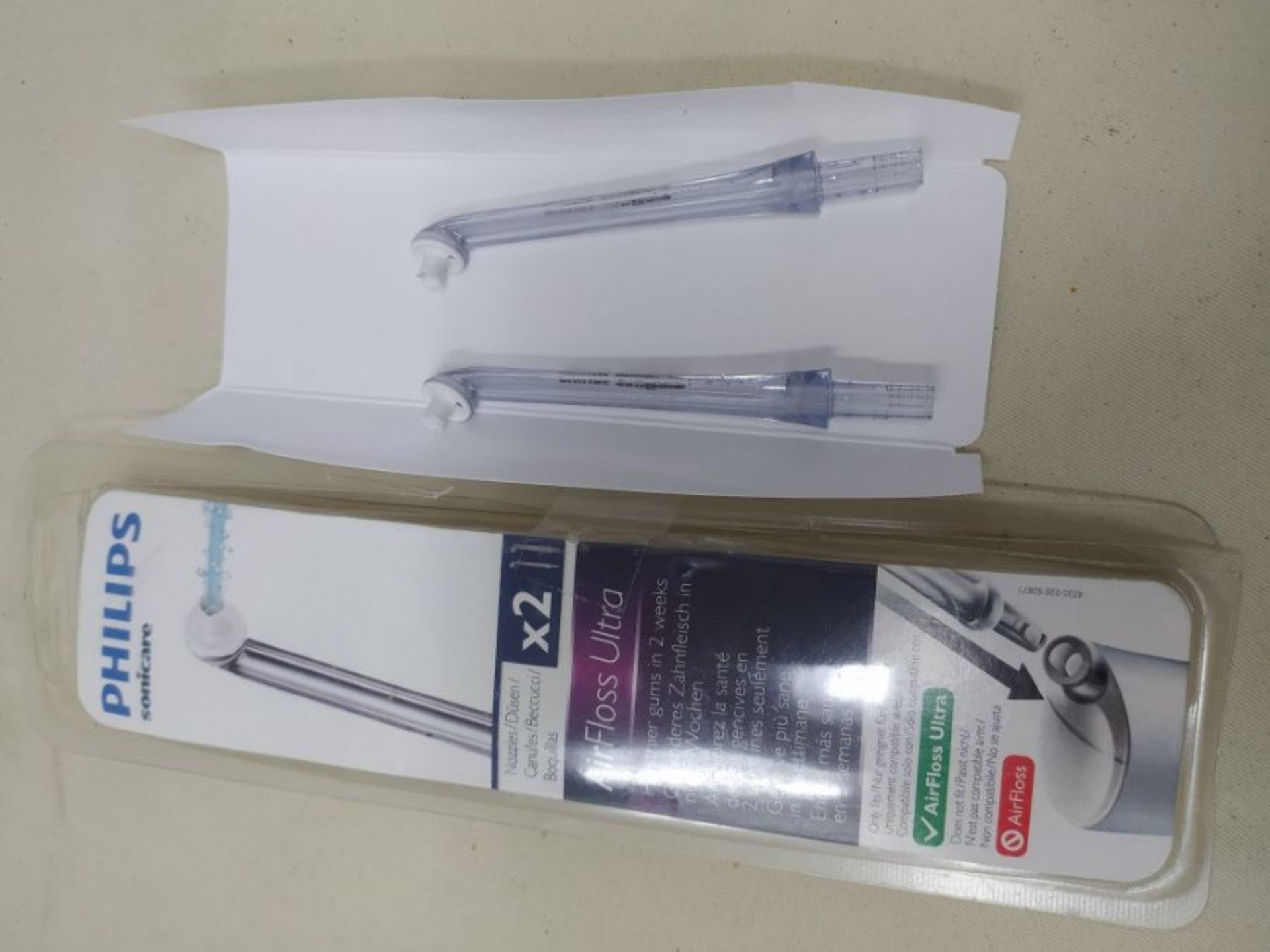Philips Sonicare HX8032/07 2 AirFloss Ultra High Performance Nozzles - Image 2 of 2