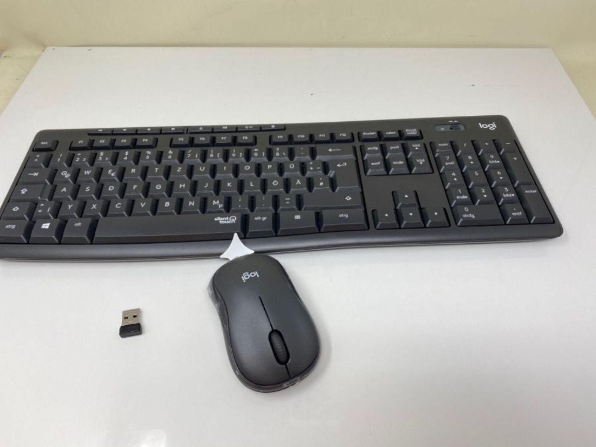 Logitech MK295 Silent Wireless Combo, QWERTZ German Layout - Grey - Image 3 of 3