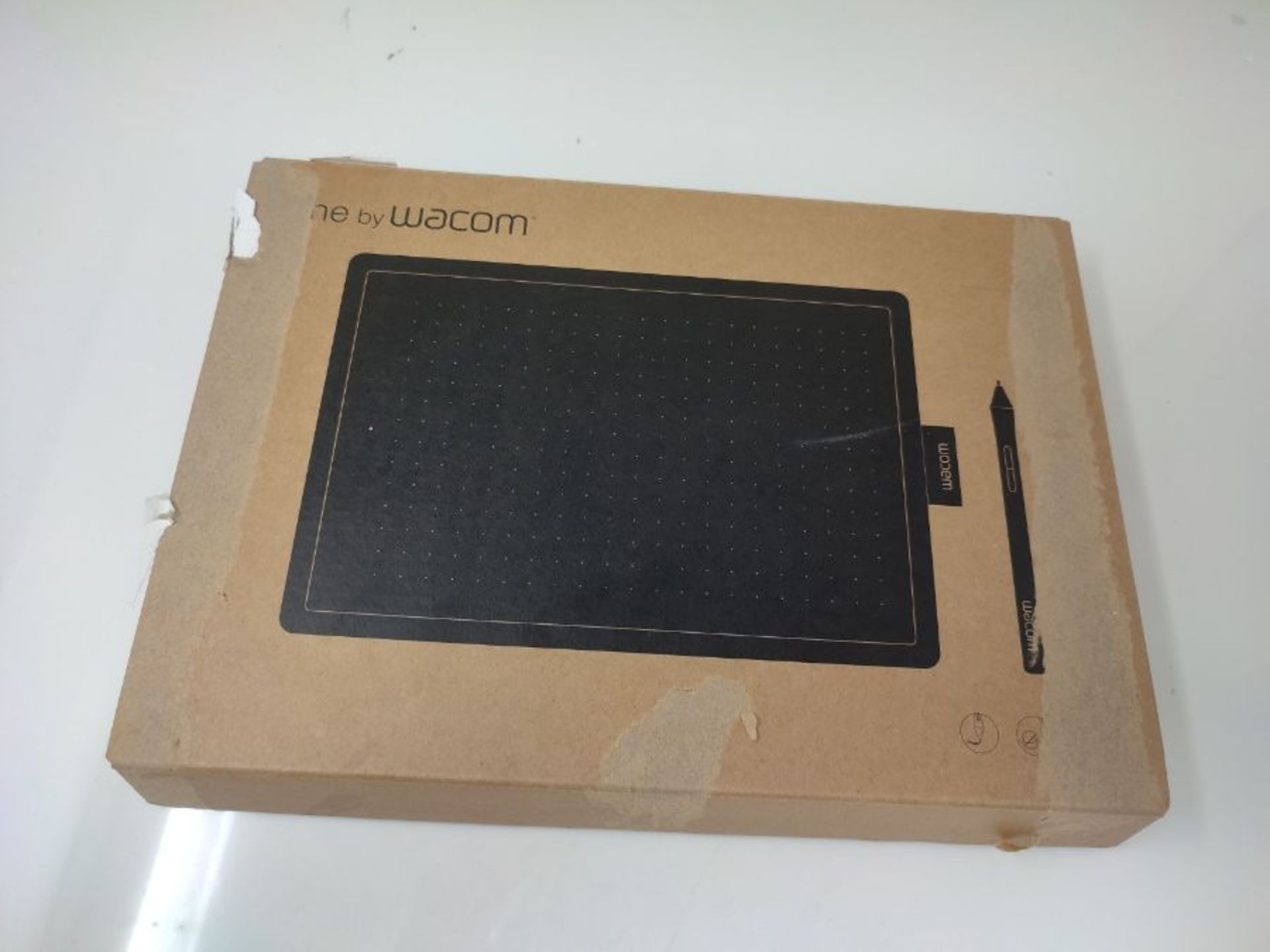 RRP £67.00 Wacom One by Wacom Medium (CTL-672-N) - Ideal for Work from Home & Remote Learning - W - Image 2 of 3