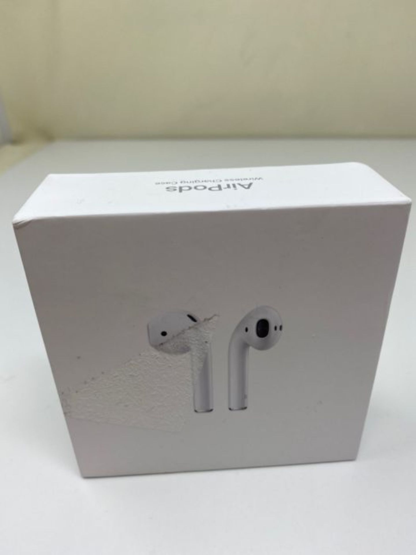 RRP £199.00 Apple AirPods with Wireless Charging Case - Image 2 of 3