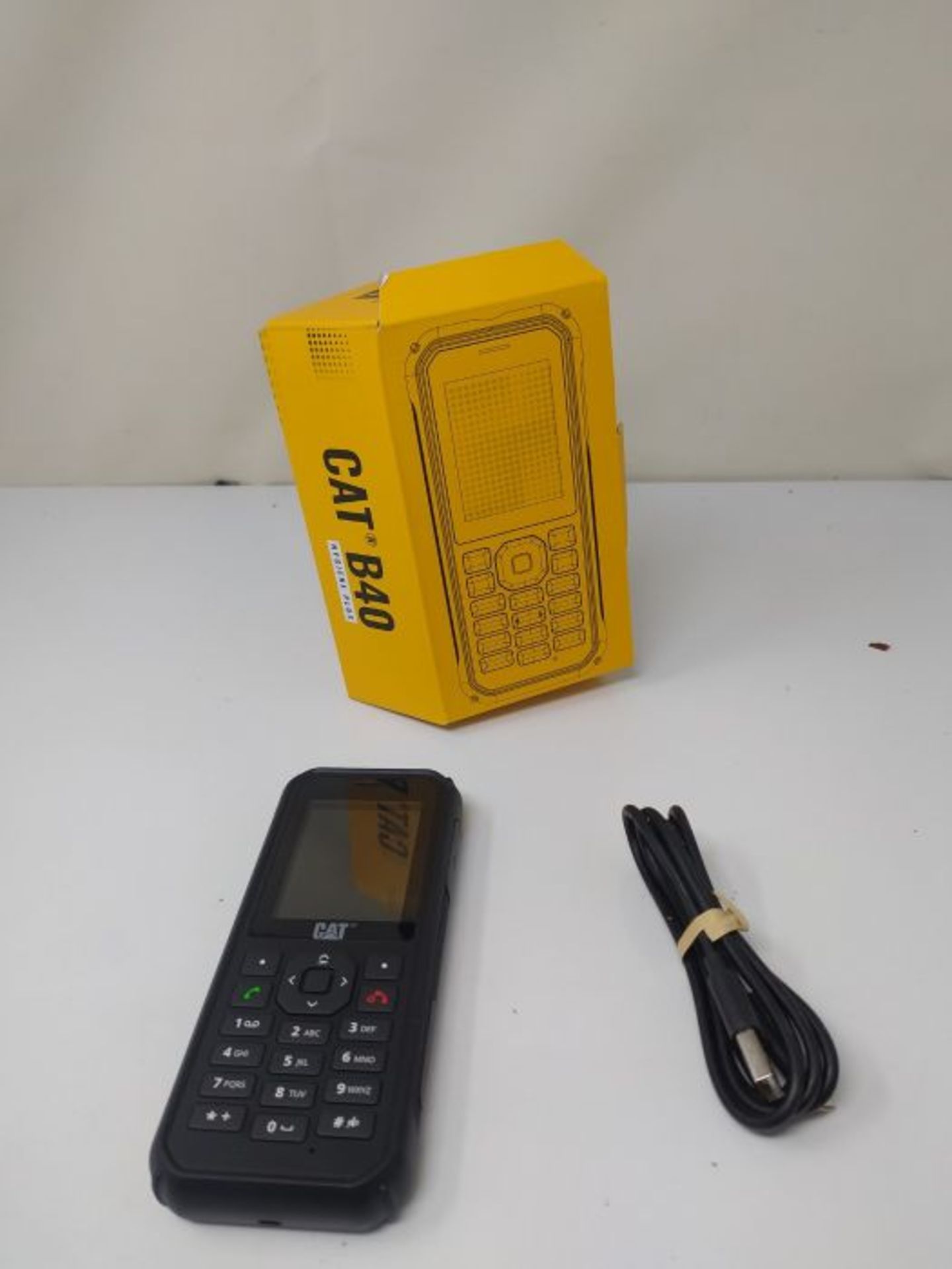 RRP £77.00 CAT B40 - Robustes Outdoor Handy mit 4G LTE (Sturzsicher, Wasser- & Staubdicht nach IP - Image 2 of 2