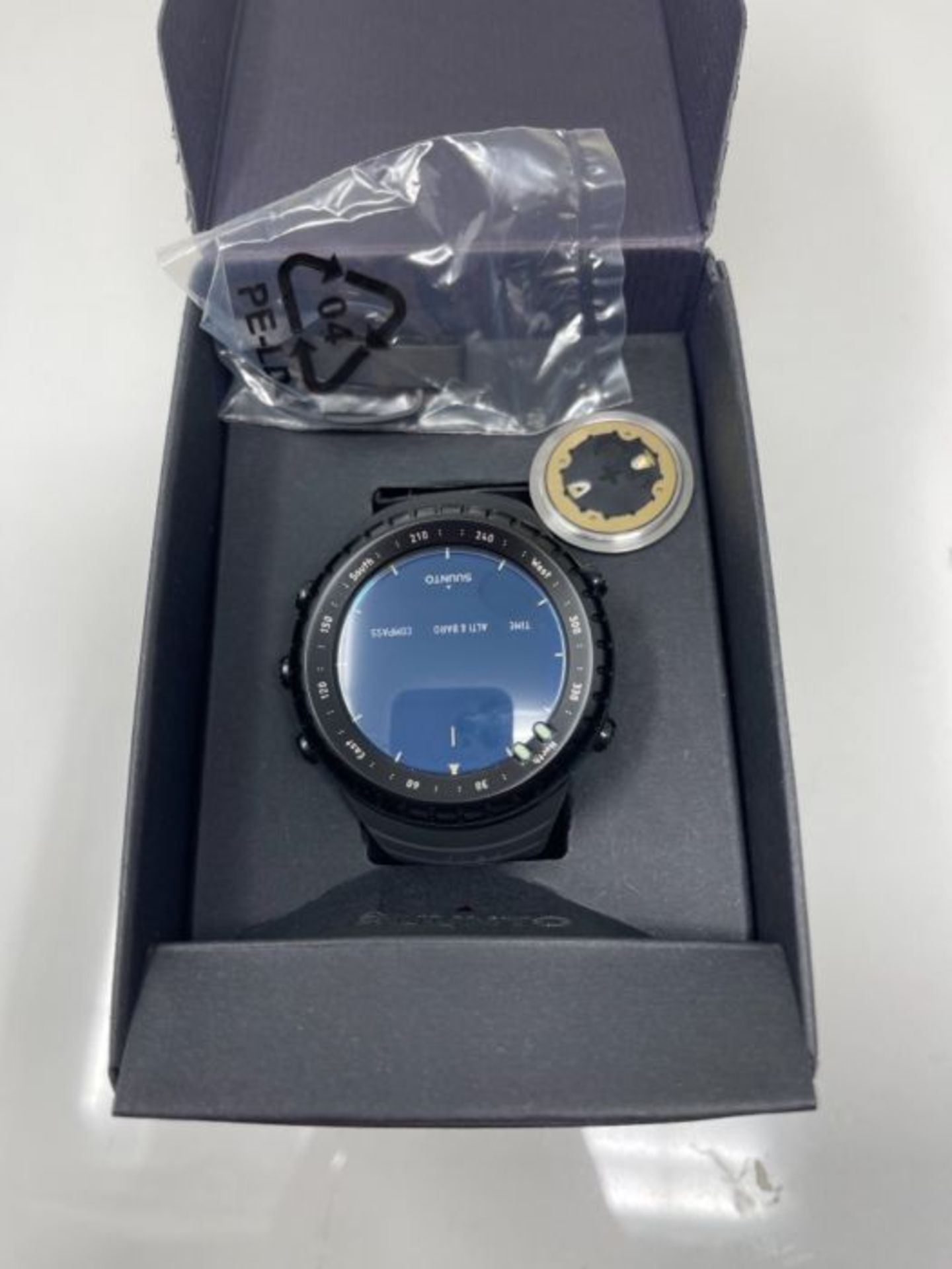 RRP £136.00 Suunto Unisex's Core Outdoor Watch, All Black, One Size - Image 3 of 3
