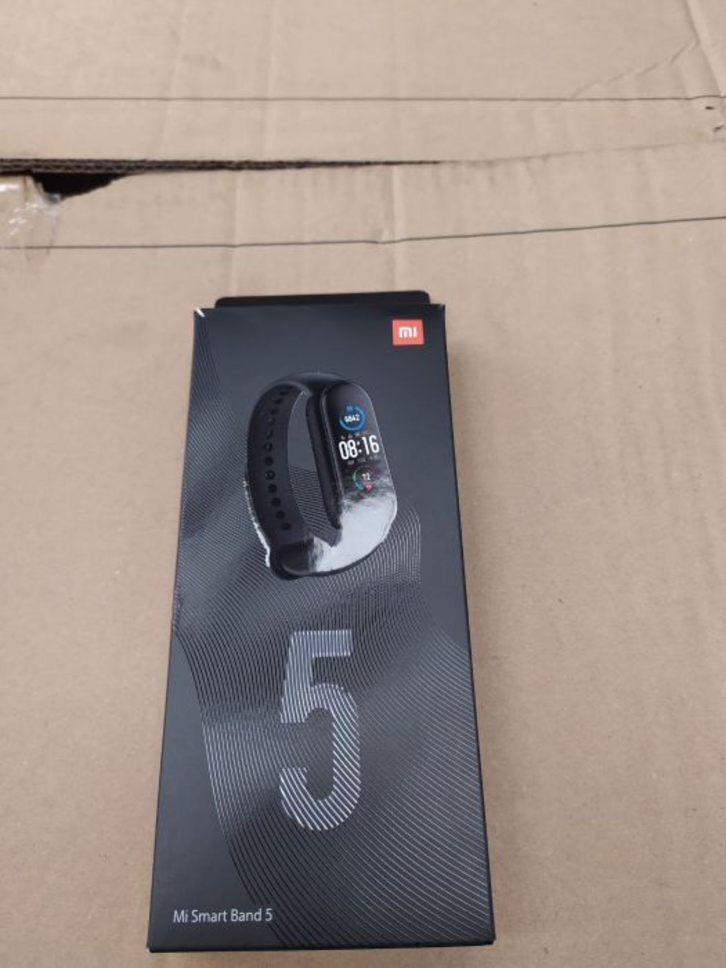 Xiaomi Mi Smart Band 5 Fitness & Aktivitätstracker mit 1,1 zoll Full AMOLED Touch Far - Image 2 of 3