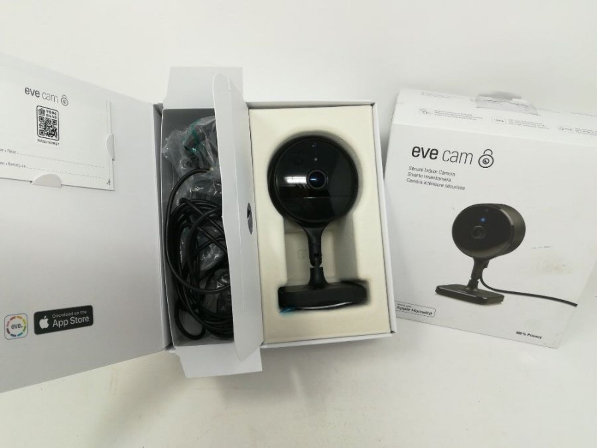 RRP £129.00 Eve Cam  Secure Indoor Camera, 100% privacy, HomeKit Secure Video, iPhone/iPad/Appl - Image 2 of 2