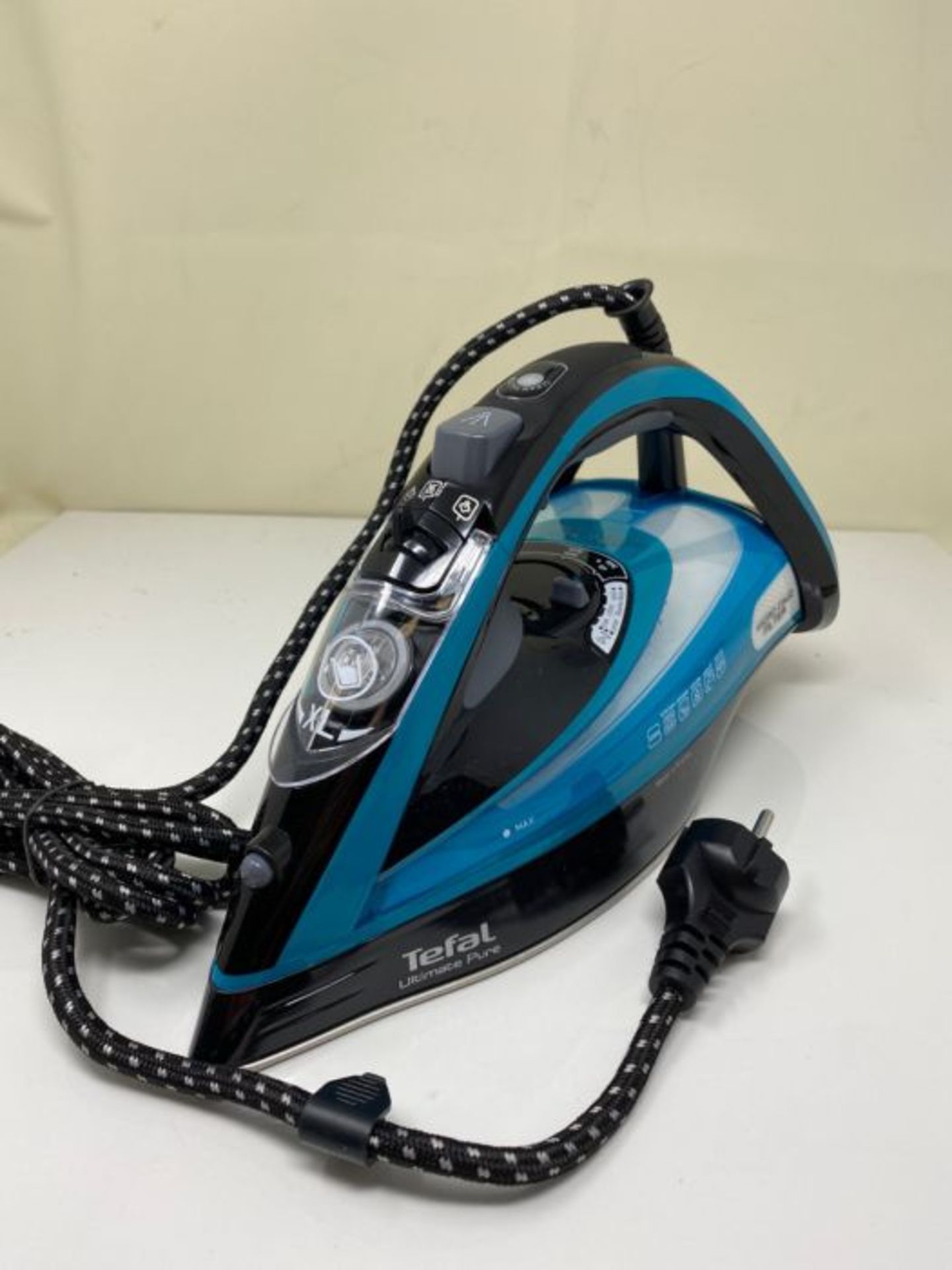 RRP £199.00 Tefal Ultimate Pure FV9844 Iron Dry and steam iron Durilium Autoclean soleBlack,Blue 3 - Image 3 of 3