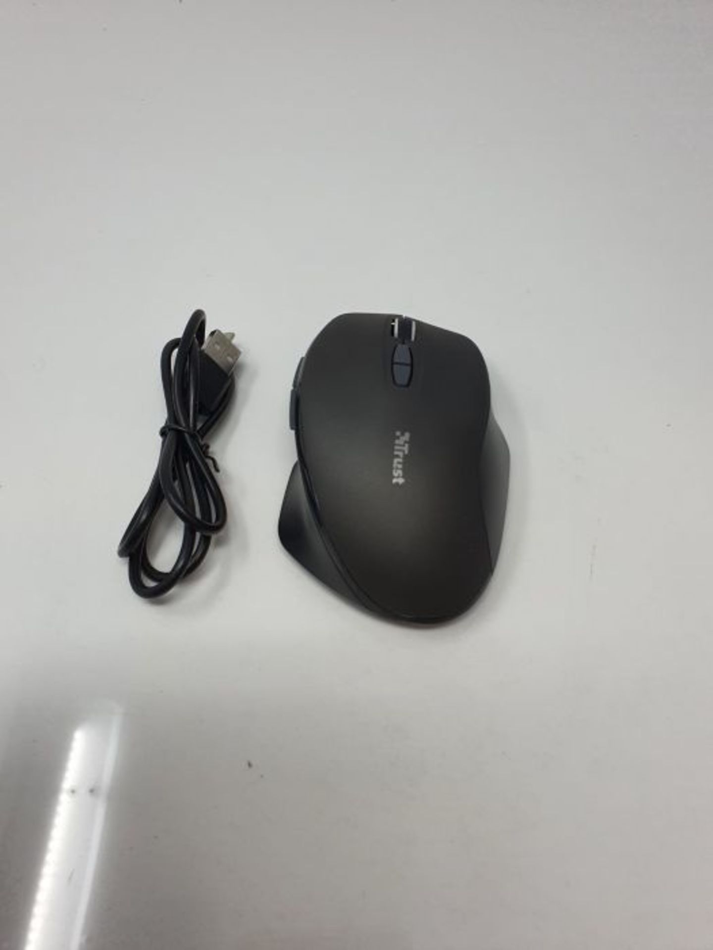 Trust 23340 Themo Rechargeable Wireless Mouse for PC and Laptop, 800-1600 Dpi, 7 Butto - Image 3 of 3