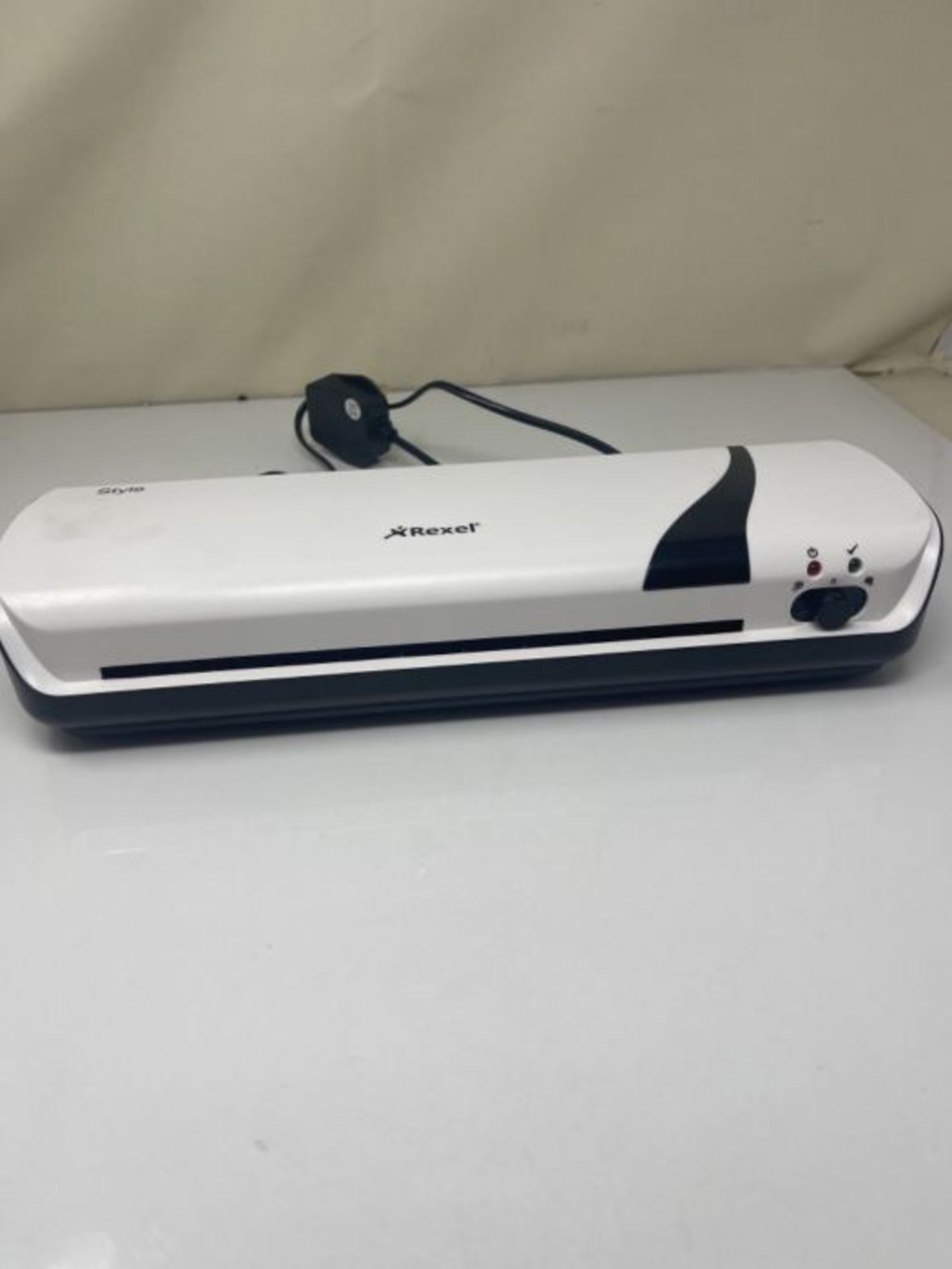 Rexel Style A4 home and office laminator, White, 2104511 - Image 2 of 3