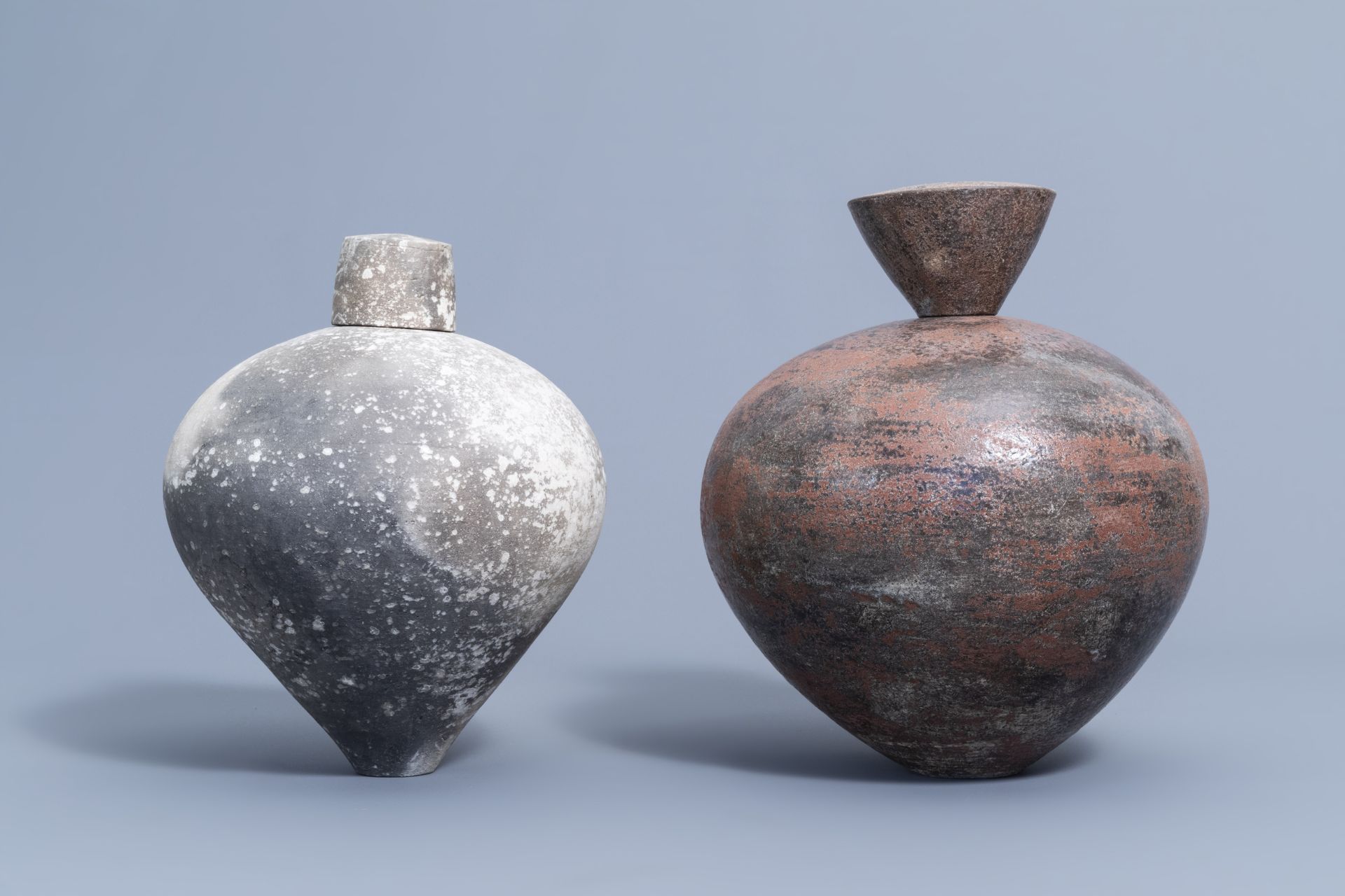 A varied collection modern European studio pottery (Dis Cinardo, Kaat Campo, Patrick Picarelle), 20t - Image 5 of 15