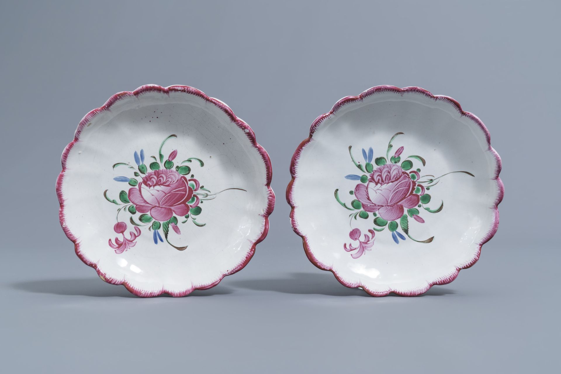 A collection of 17 pieces in faience de l'Est, France, 18th/19th C. - Image 8 of 34
