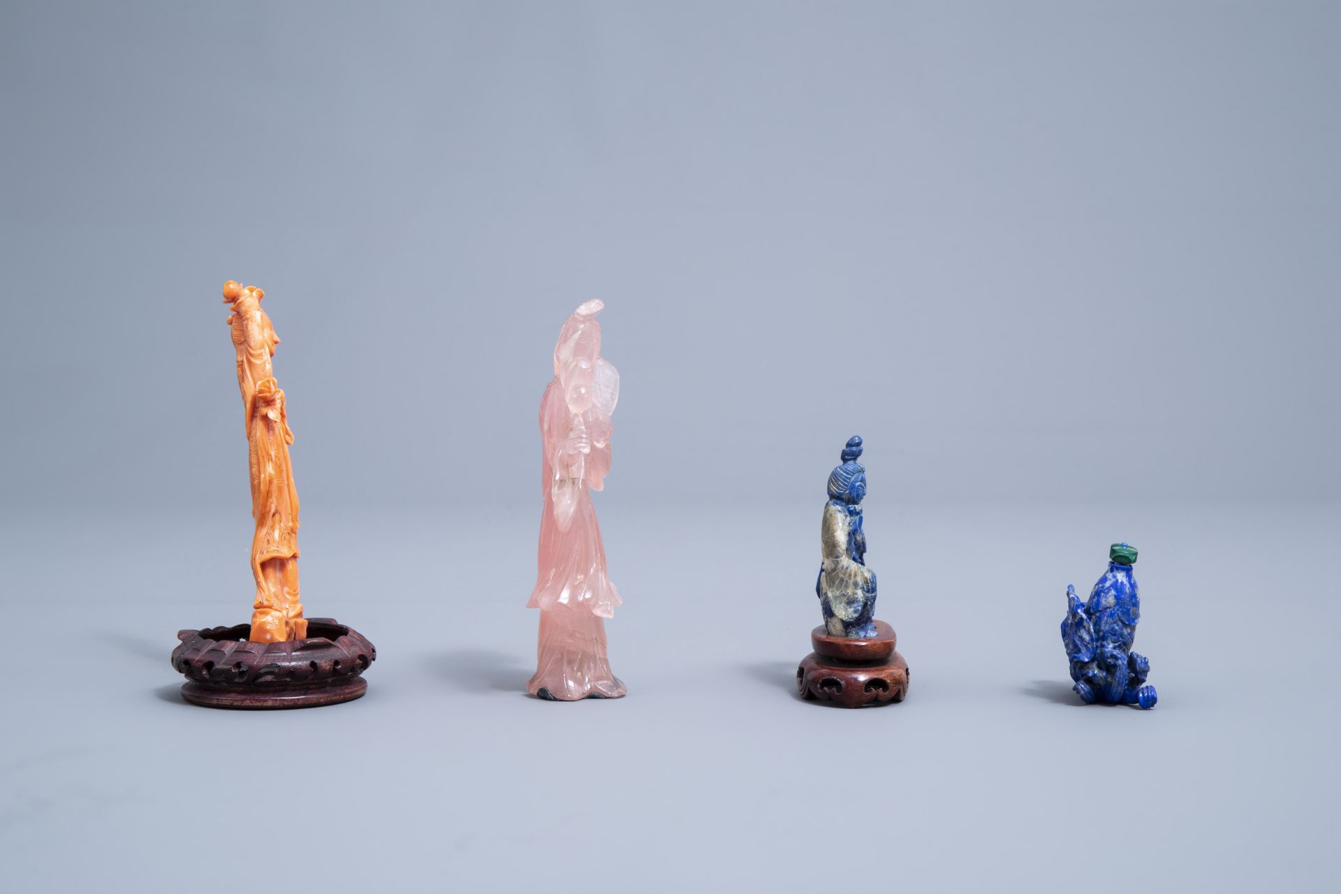 Five various Chinese lapis lazuli, coral, quartz and wood carvings, 19th/20th C. - Image 4 of 12