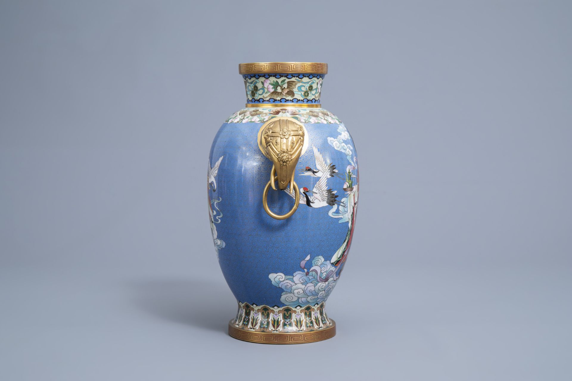 A Chinese cloisonne 'immortals' vase, 20th C. - Image 3 of 7