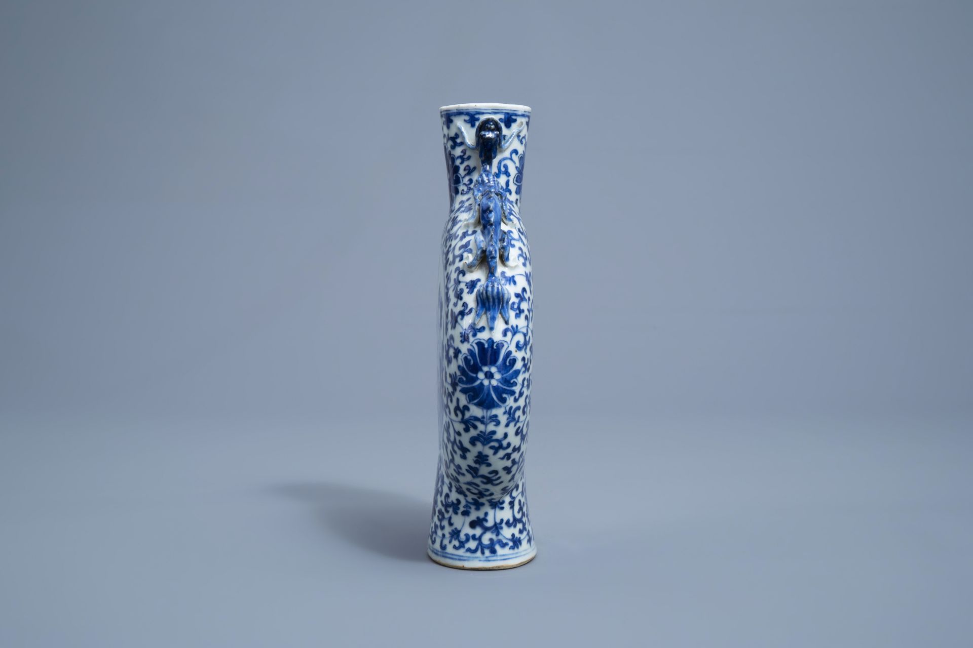 A Chinese blue and white moonflask with figures and a bird, 19th C. - Image 2 of 8