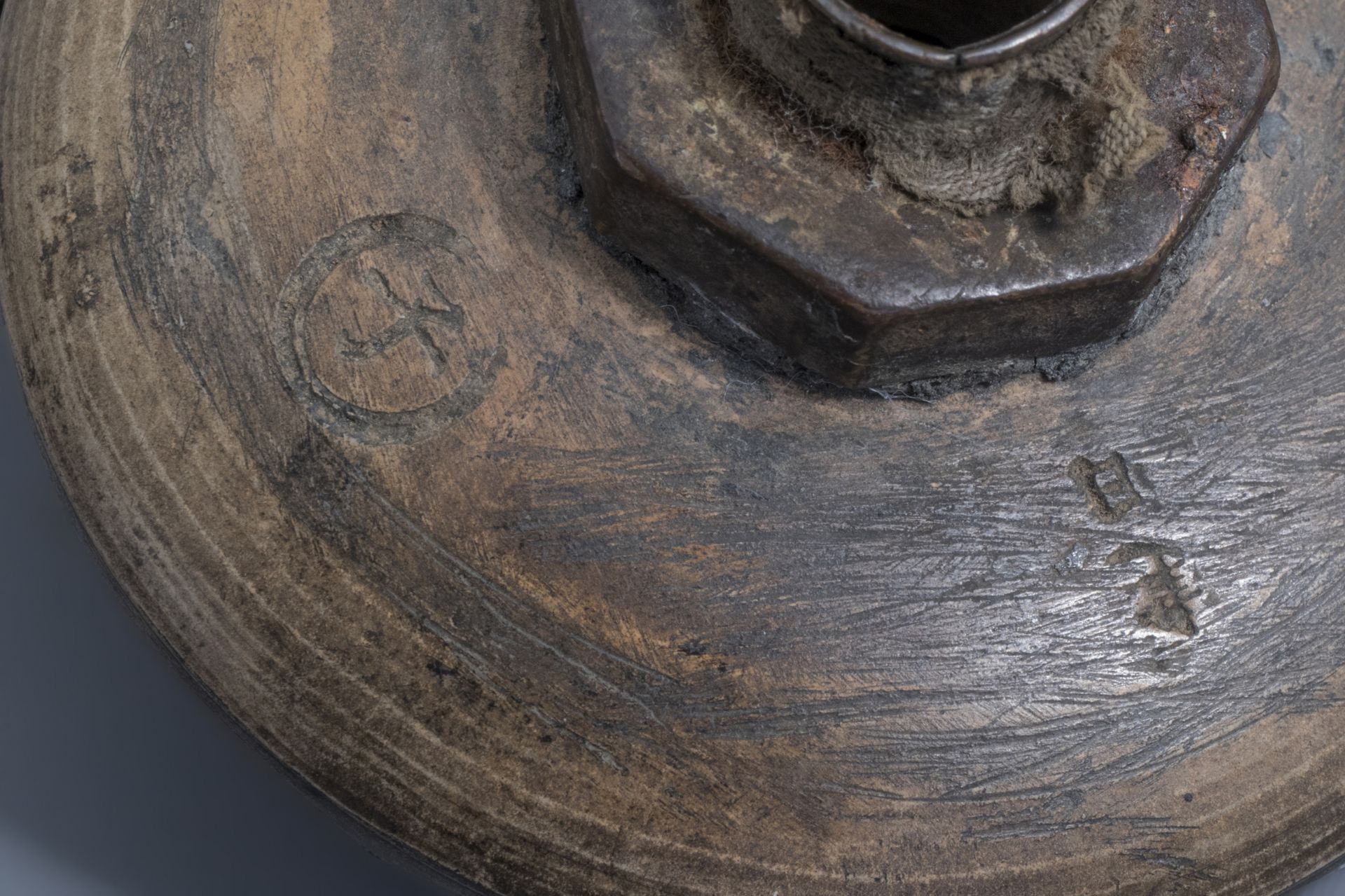 Two Chinese bamboo opium pipes finished with brass, jade, ivory and stoneware, ca. 1900 - Image 13 of 18