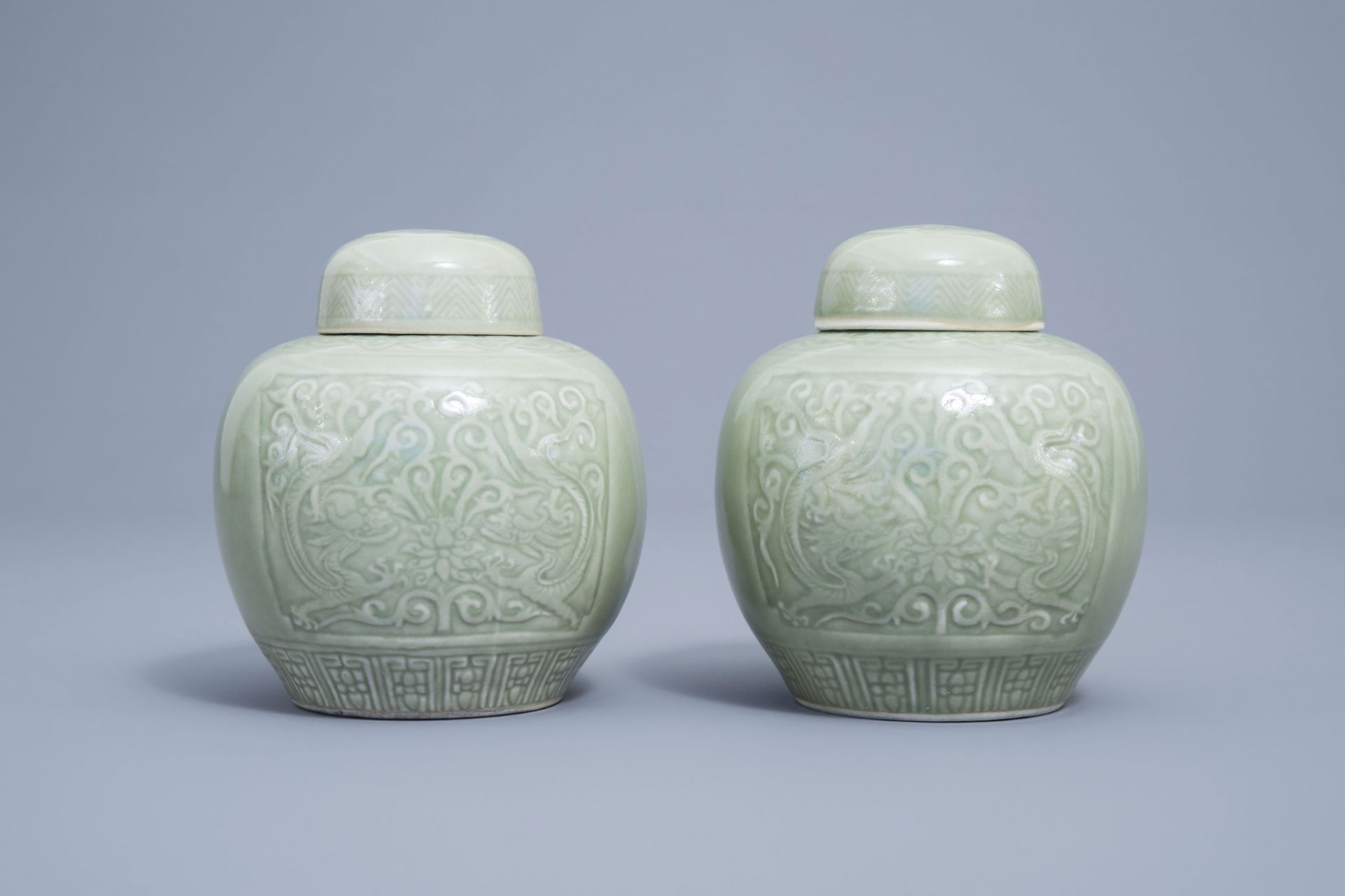 A varied collection of Chinese monochrome porcelain, 19th/20th C. - Image 15 of 22