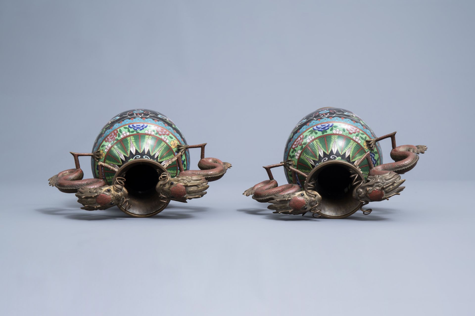 A Chinese cloisonne incense burner and two pairs of vases with dragon design, 20th C. - Image 6 of 19