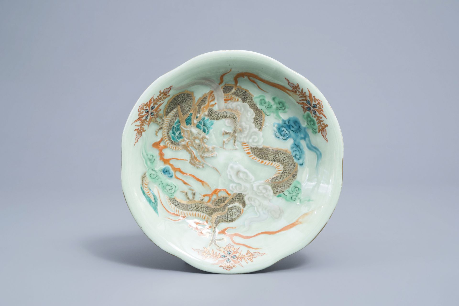 A Japanese celadon 'dragon' dish, a pair of Satsuma vases and a brush pot, Meiji, 19th C. - Image 8 of 9