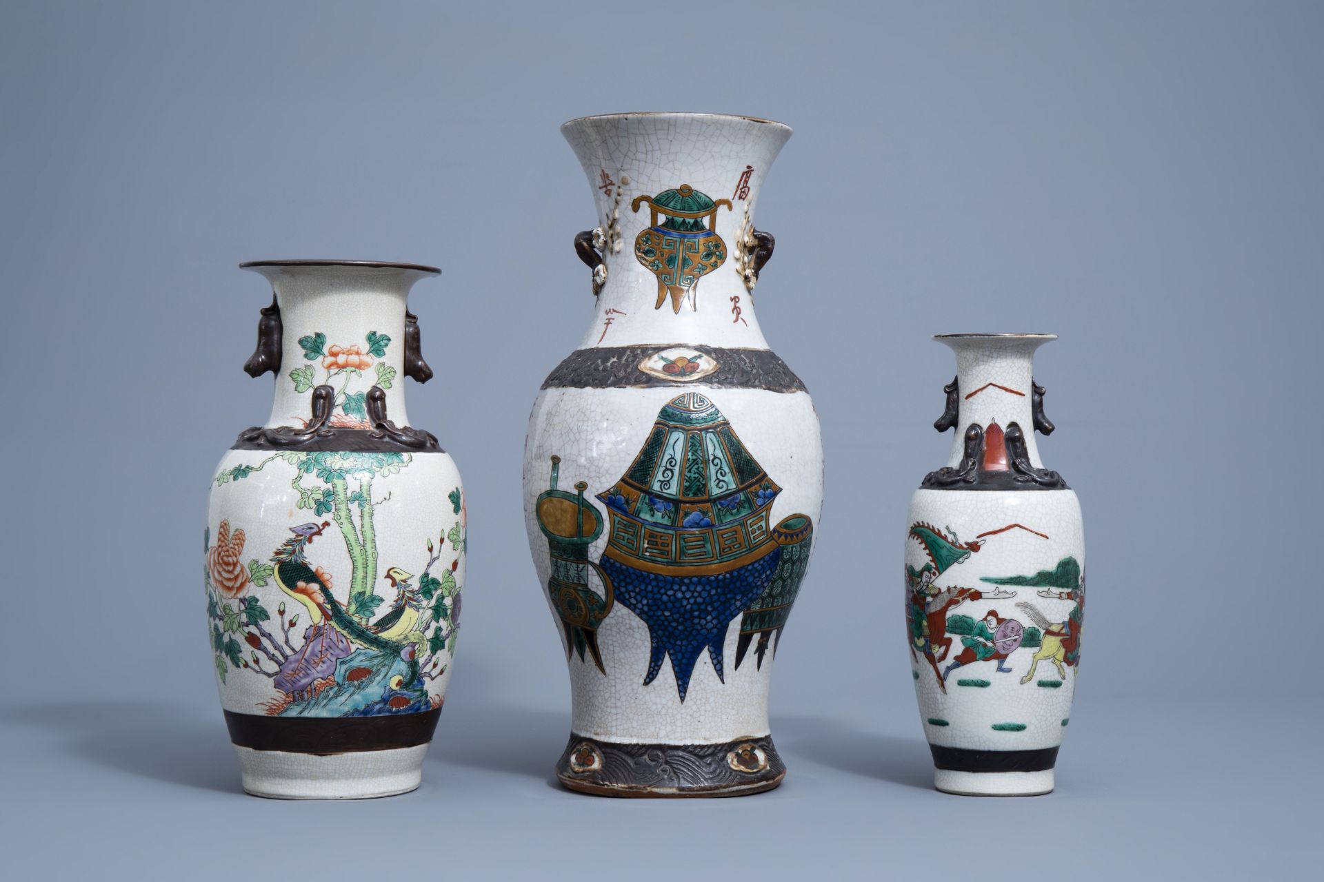 Seven various Chinese Nanking crackle glazed famille rose and verte vases, 19th/20th C. - Image 8 of 13