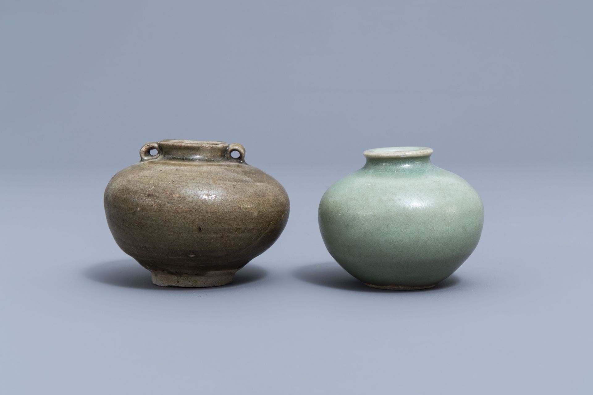 A varied collection of Chinese blue, white and celadon porcelain, Ming and later - Image 28 of 38