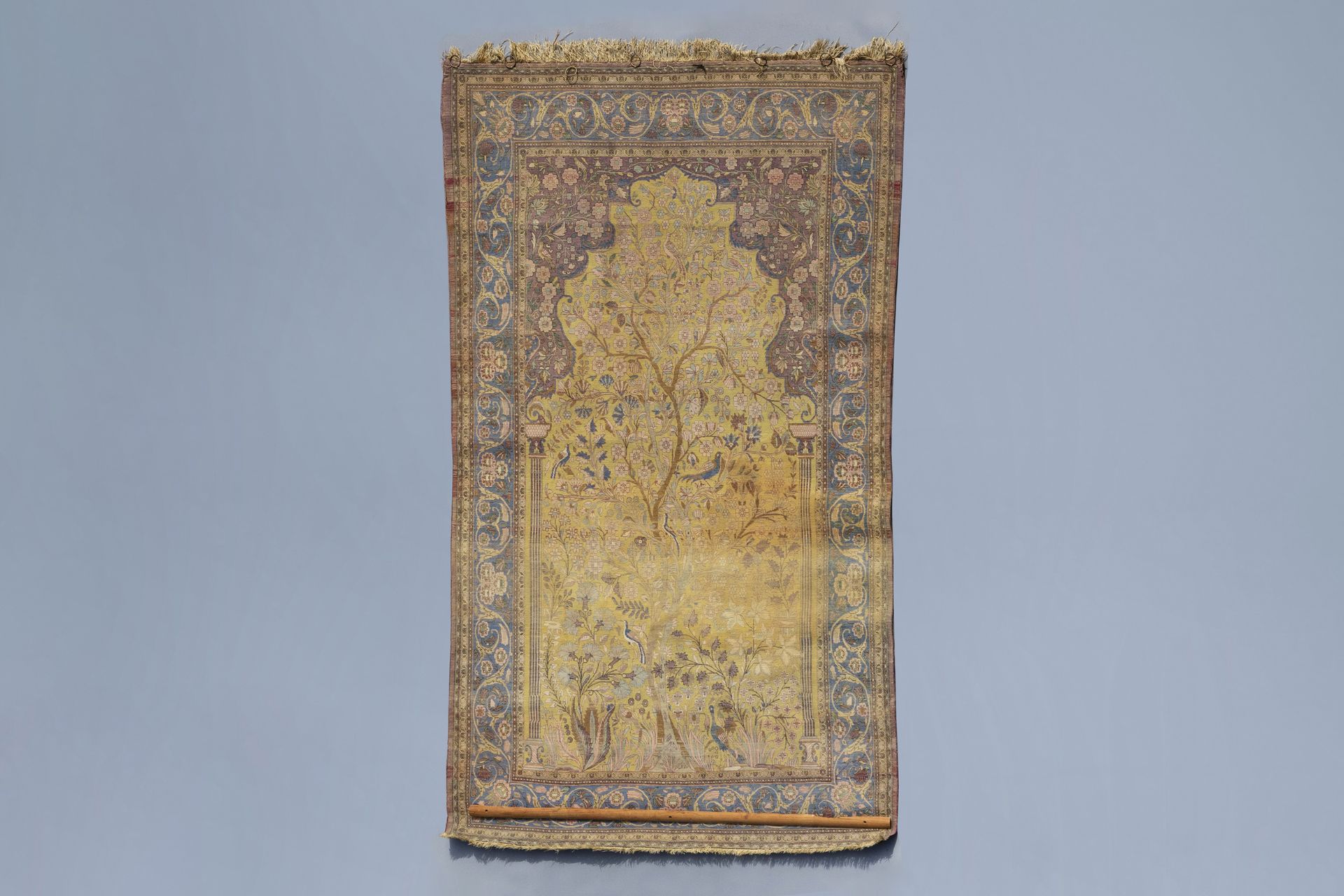 An Oriental Ghom 'Tree of life' rug, silk on cotton, Iran, 19th/20th C. - Image 2 of 4
