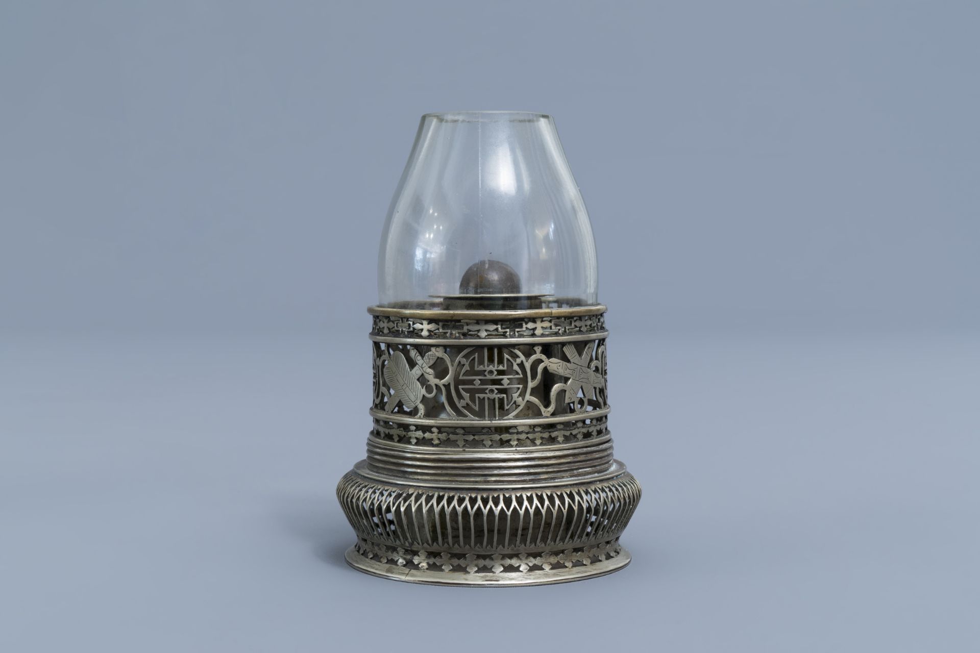 A Chinese paktong opium travel lamp, ca. 1900 - Image 5 of 12